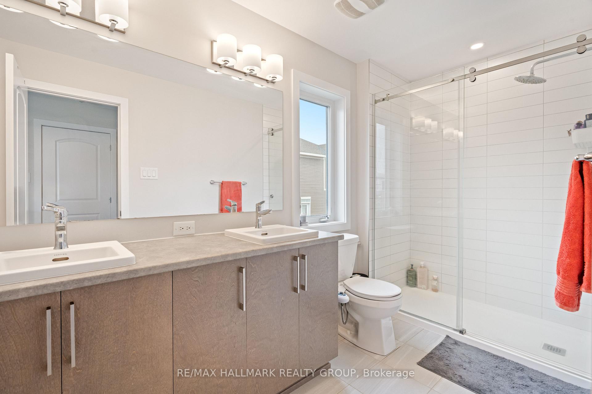 Photo 12 of 243 Surface Lane, Ottawa, Barrhaven - Half Moon Bay — HOMEH