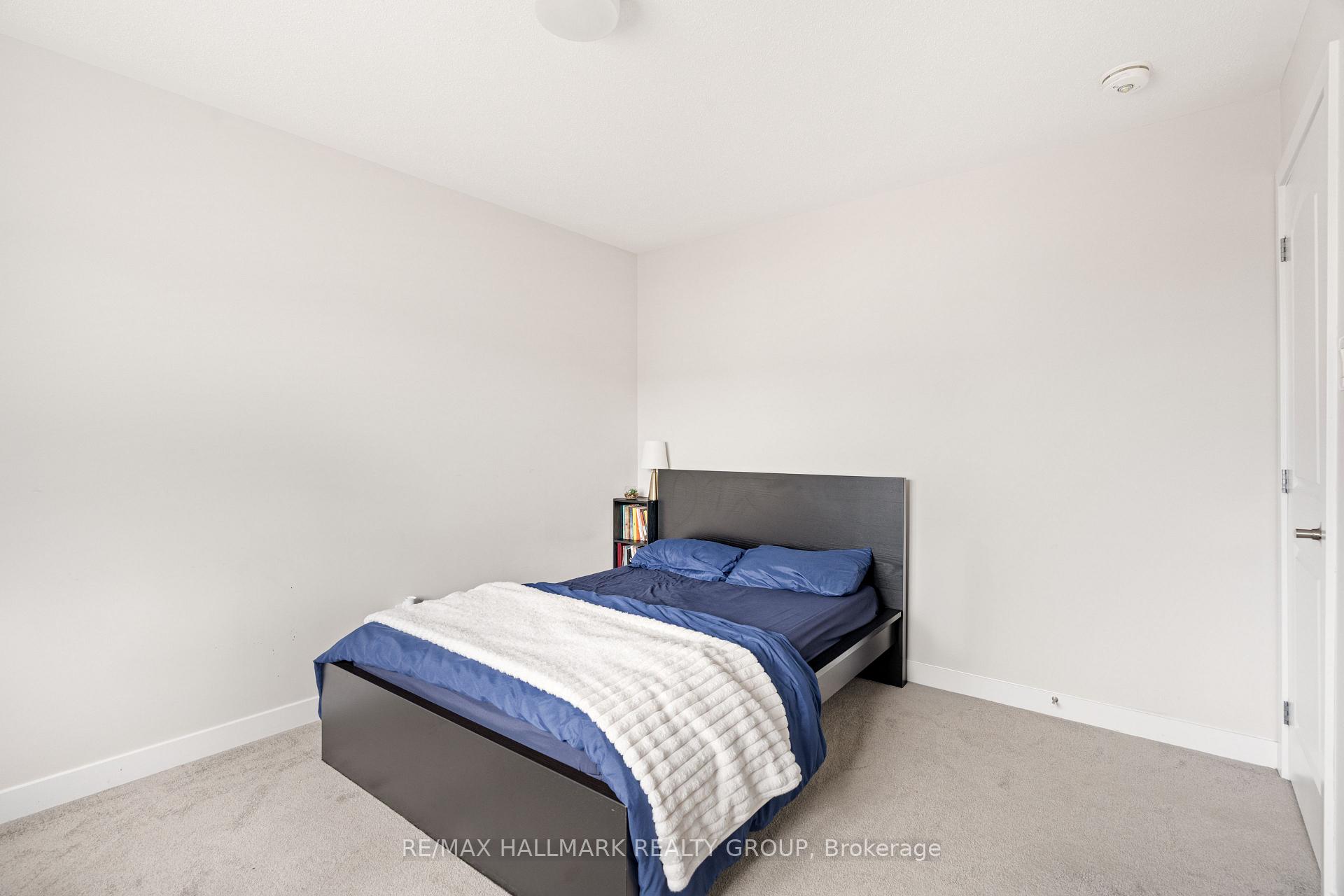 Photo 15 of 243 Surface Lane, Ottawa, Barrhaven - Half Moon Bay — HOMEH