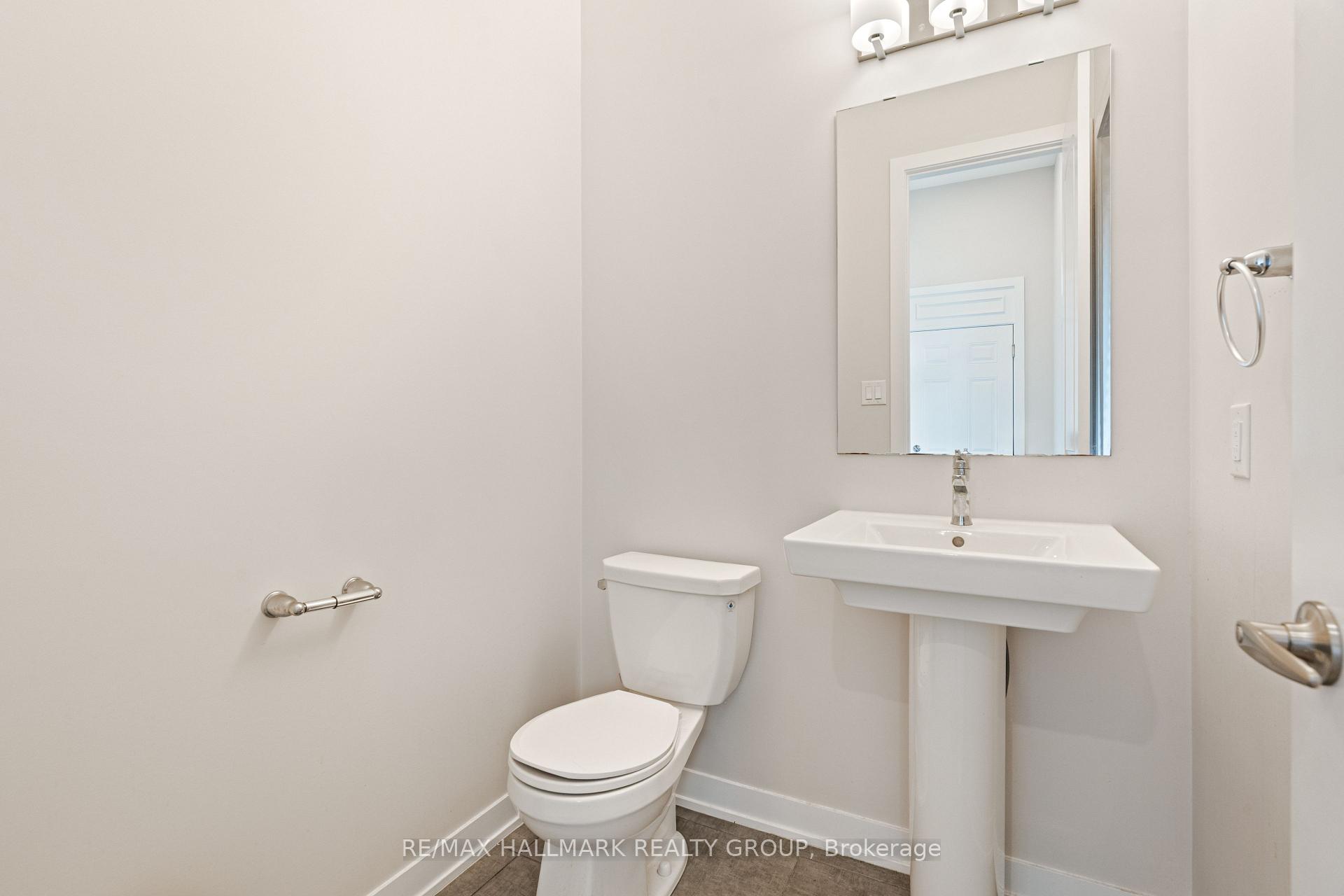 Photo 21 of 243 Surface Lane, Ottawa, Barrhaven - Half Moon Bay — HOMEH