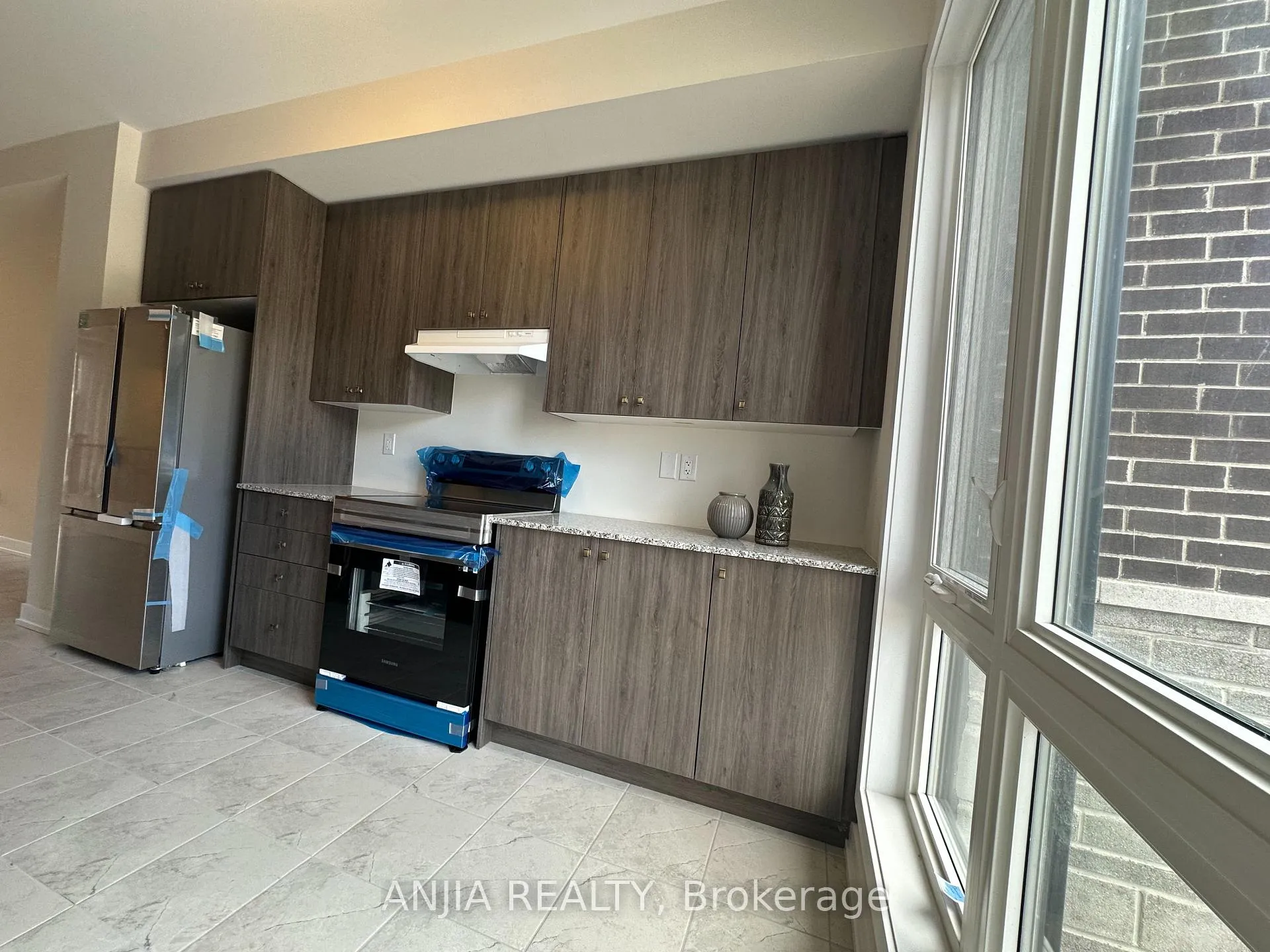 Photo 13 of 111 Stauffer Crescent, Markham, Cornell — HOMEH