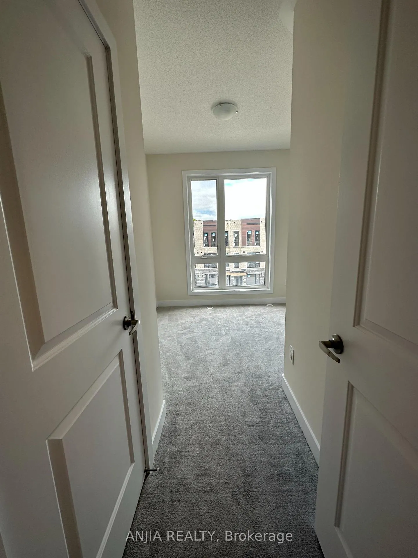 Photo 25 of 111 Stauffer Crescent, Markham, Cornell — HOMEH