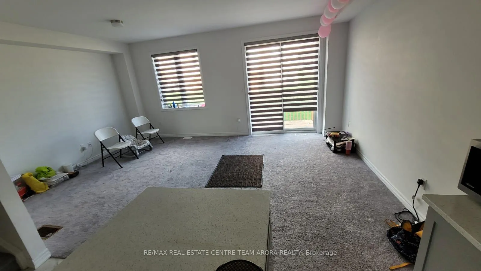 Photo 3 of 2027 Lowry Drive, Oshawa, Kedron — HOMEH
