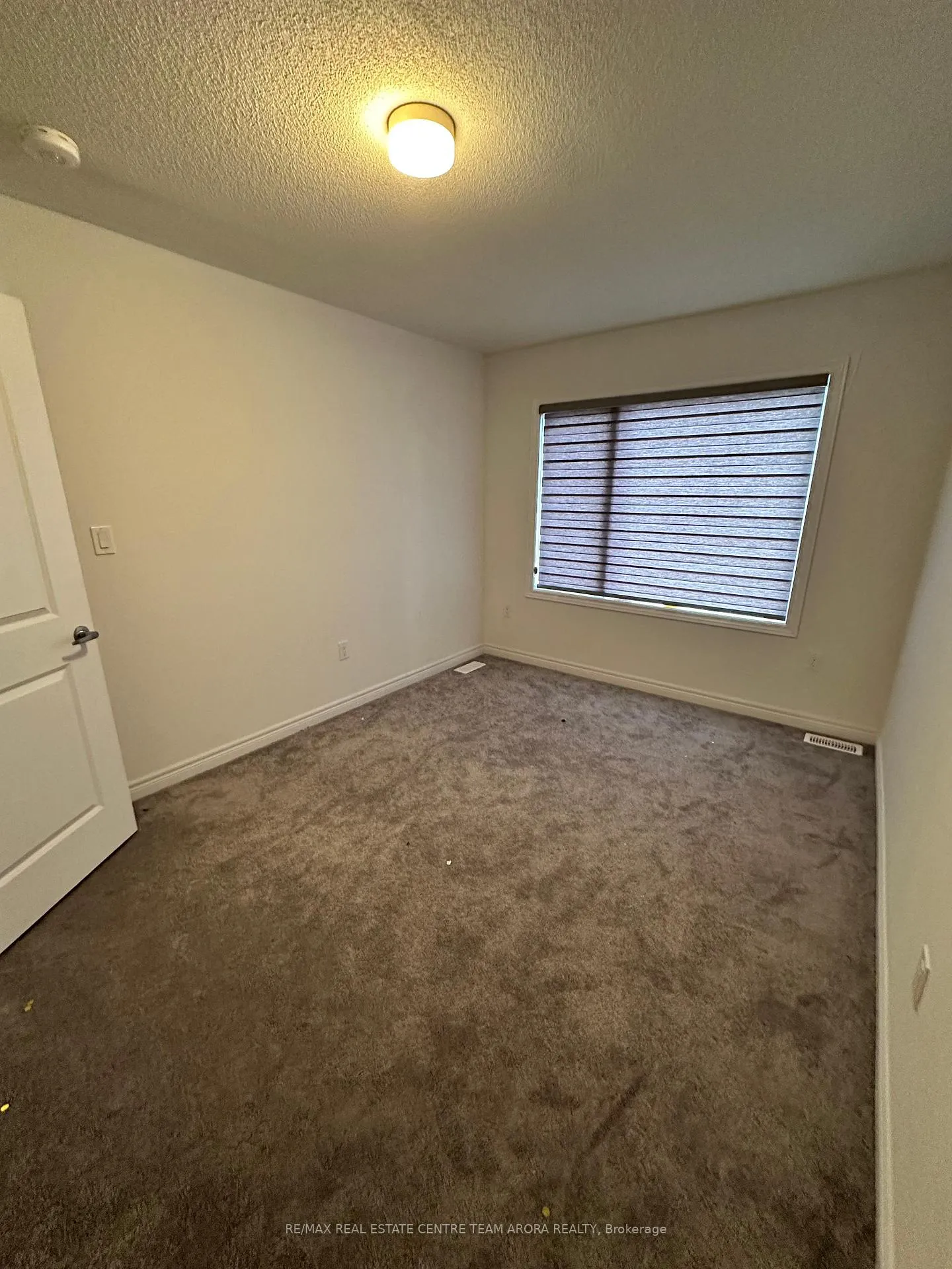 Photo 13 of 2027 Lowry Drive, Oshawa, Kedron — HOMEH