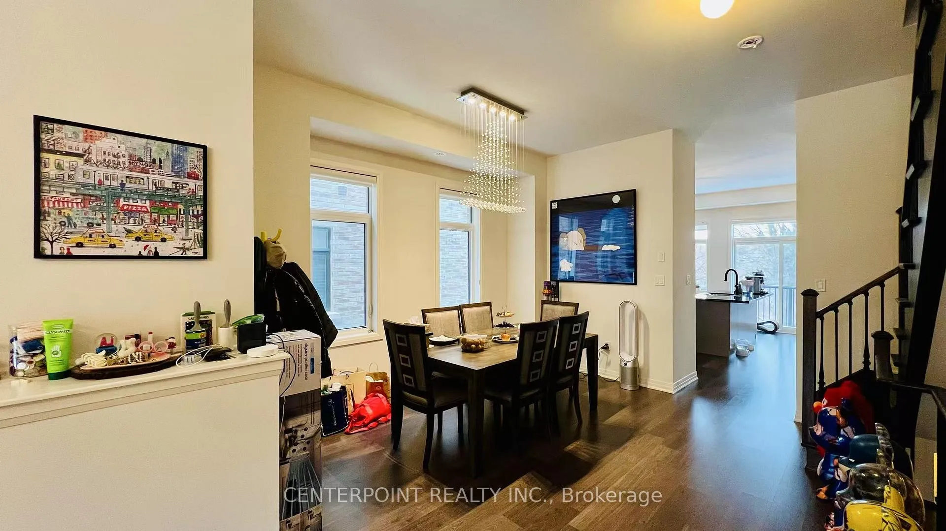 Photo 4 of 122 Arianna Crescent, Vaughan, Patterson — HOMEH