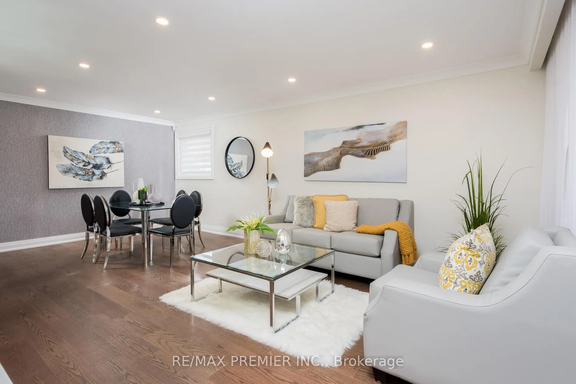 Photo 4 of Unit Upper, 110 Clarence Street, Vaughan, West Woodbridge — HOMEH