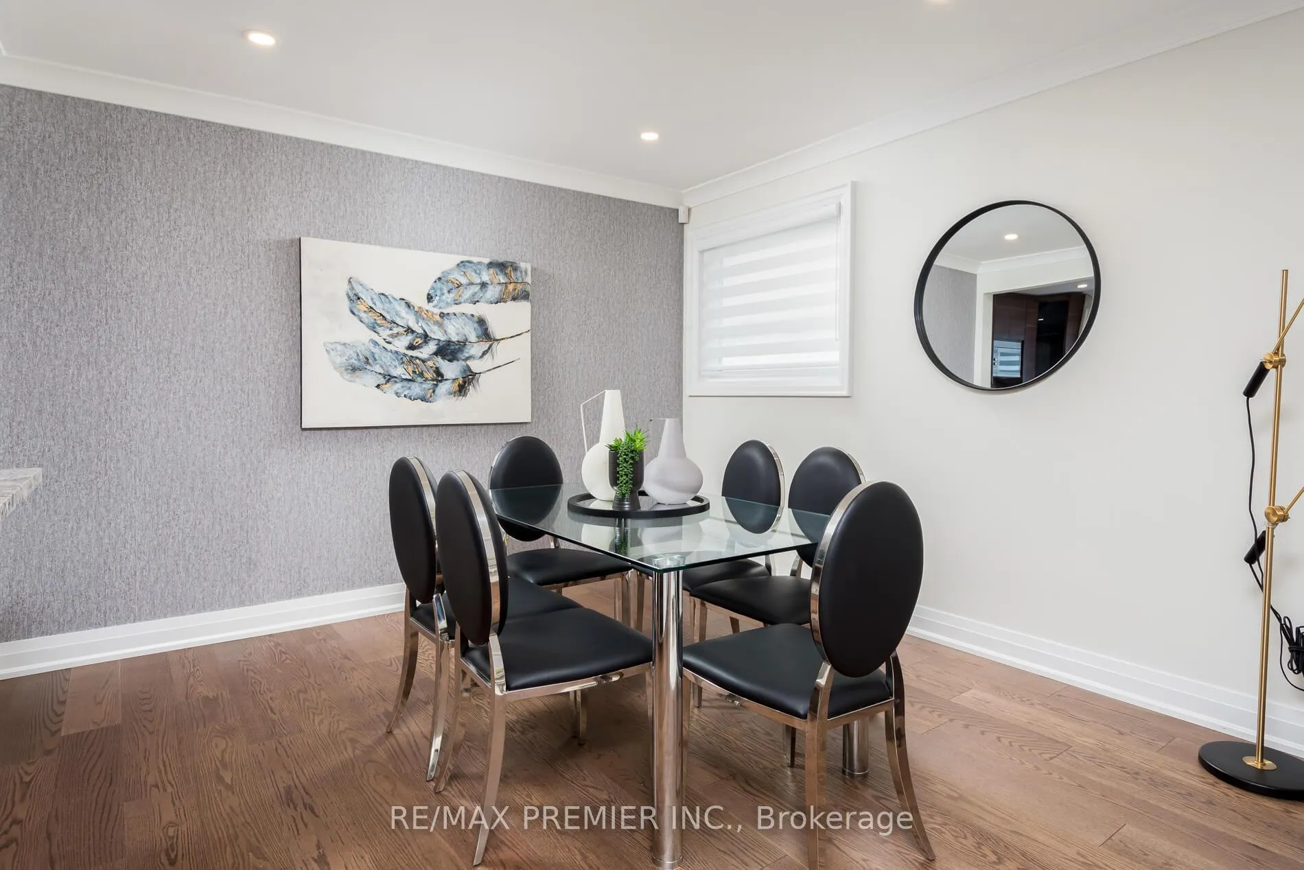Photo 7 of Unit Upper, 110 Clarence Street, Vaughan, West Woodbridge — HOMEH