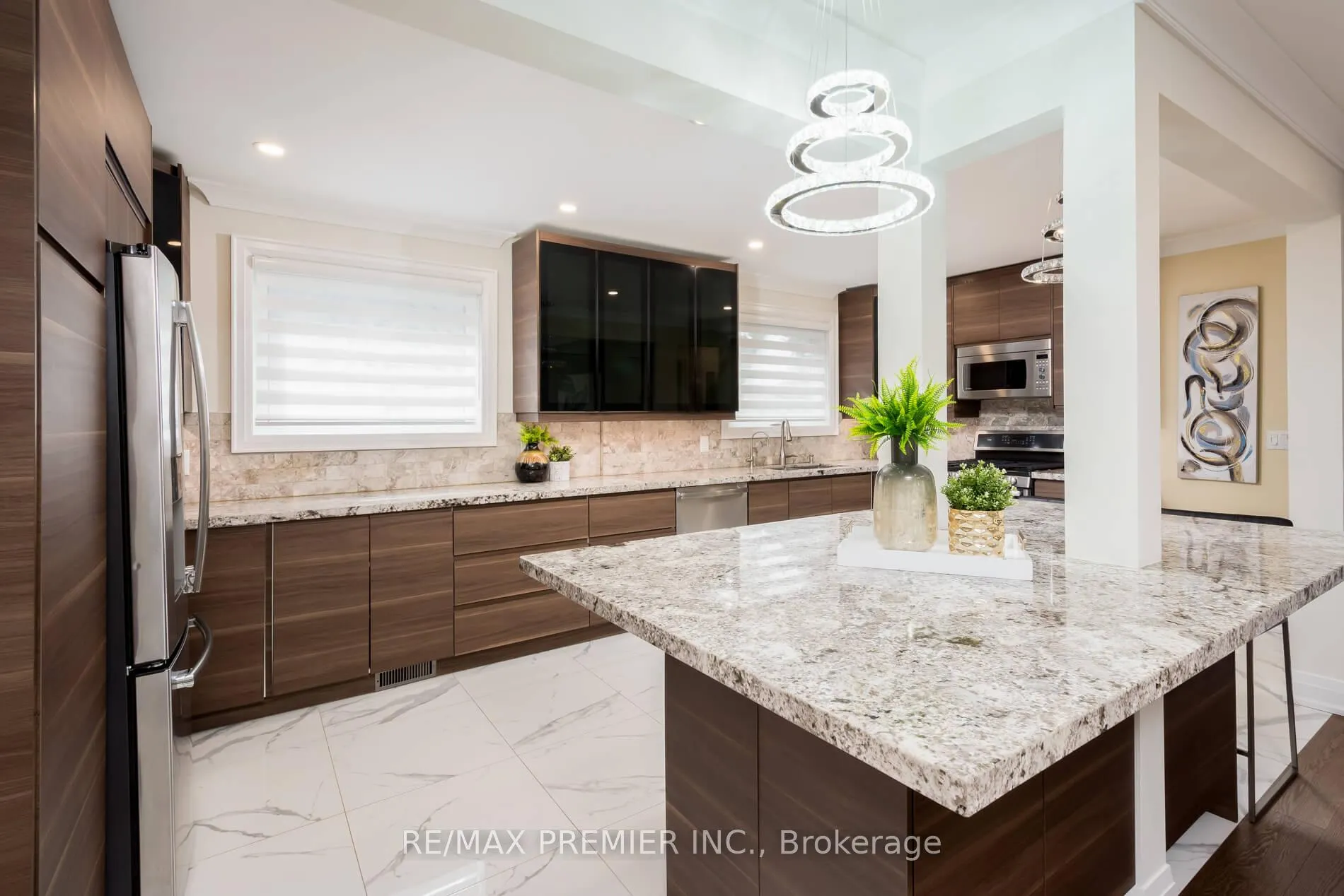 Photo 9 of Unit Upper, 110 Clarence Street, Vaughan, West Woodbridge — HOMEH