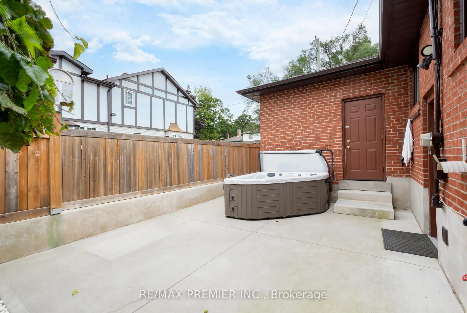 Photo 19 of Unit Upper, 110 Clarence Street, Vaughan, West Woodbridge — HOMEH