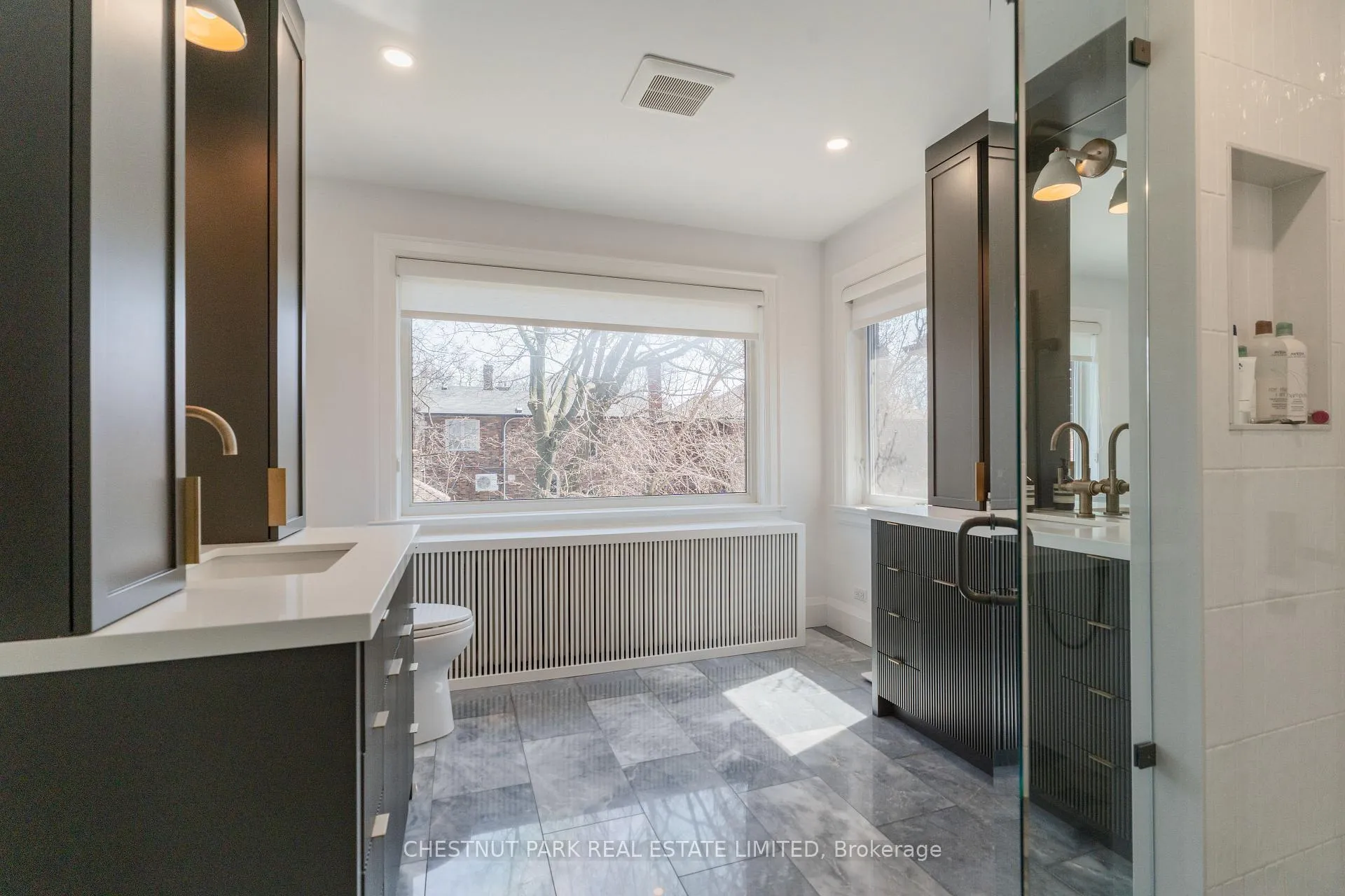 Photo 23 of 19 Heather Road, Toronto, Leaside — HOMEH