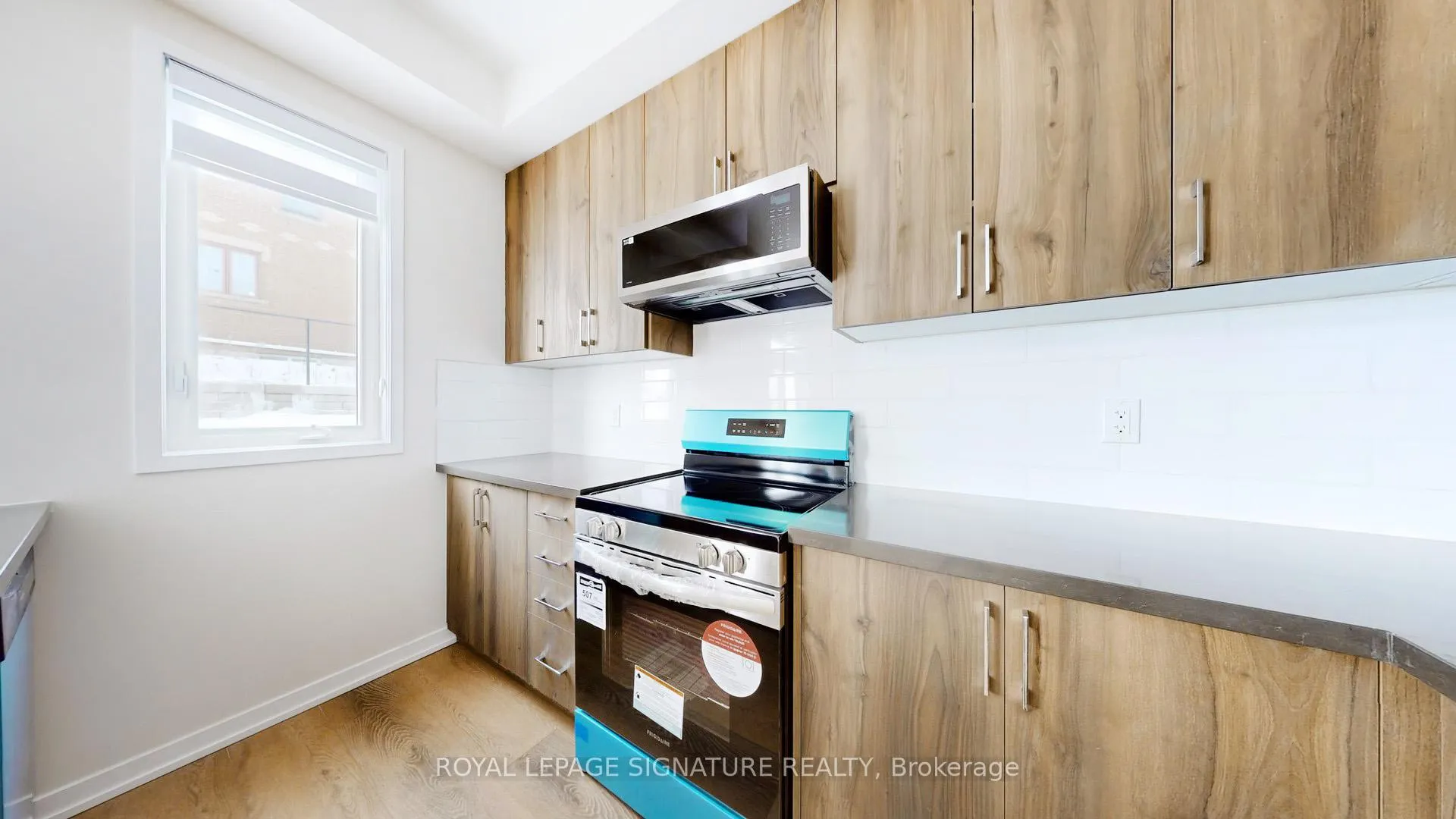 Photo 6 of 1530 Wheatcroft Drive, Oshawa, Kedron — HOMEH