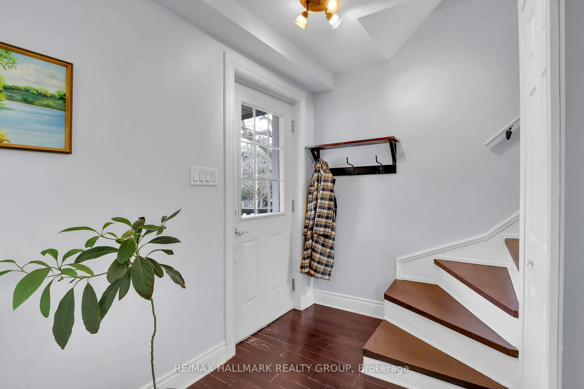 Photo 6 of 30 Adelaide Street, Ottawa, Glebe — HOMEH