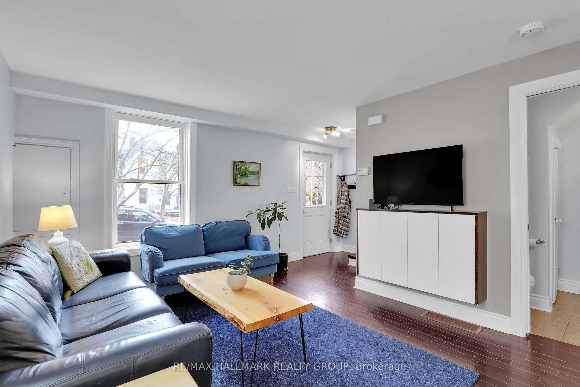 Photo 8 of 30 Adelaide Street, Ottawa, Glebe — HOMEH