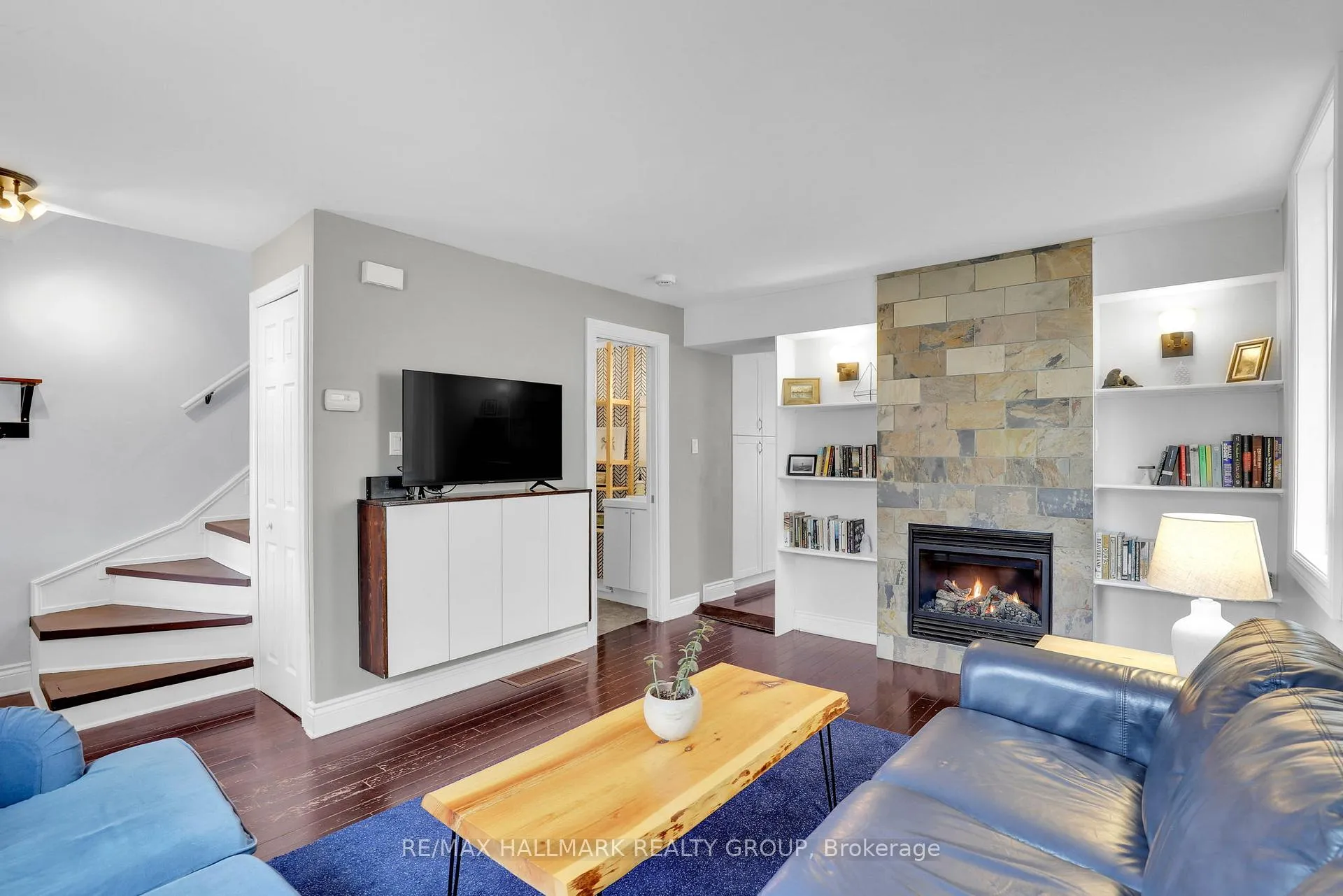 Photo 9 of 30 Adelaide Street, Ottawa, Glebe — HOMEH