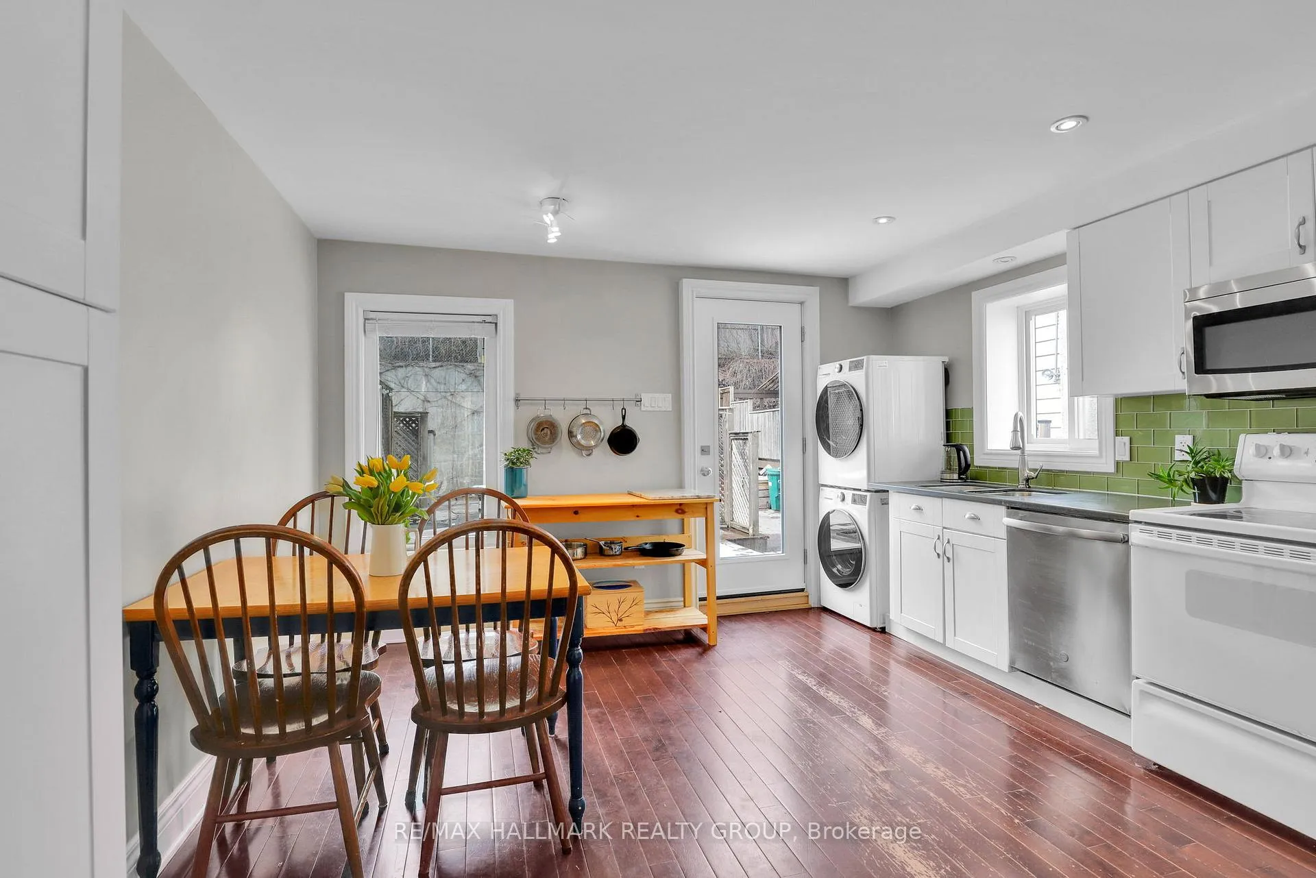Photo 12 of 30 Adelaide Street, Ottawa, Glebe — HOMEH