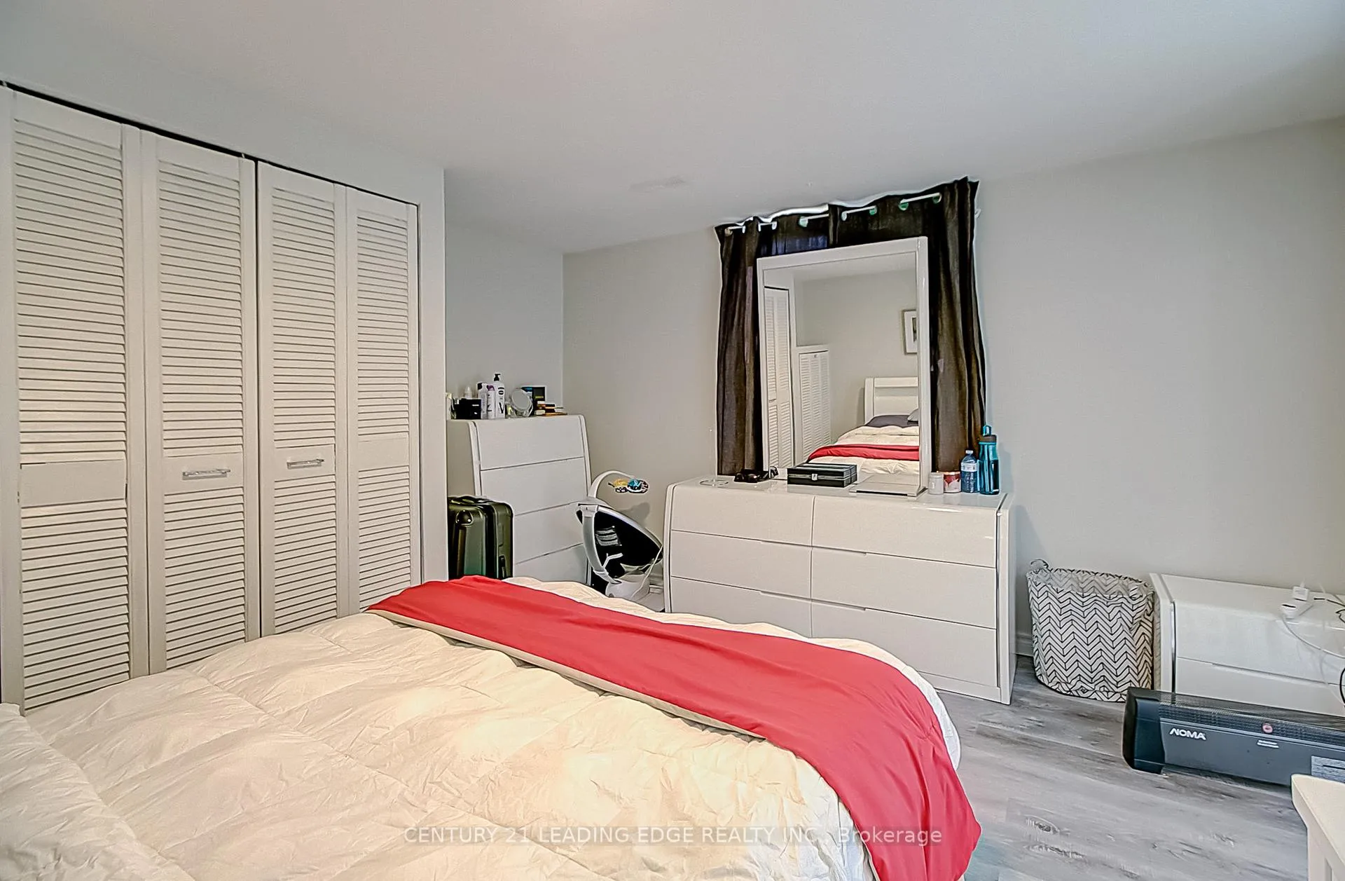 Photo 11 of Unit Lower, 879 Marinet Crescent, Pickering, West Shore — HOMEH