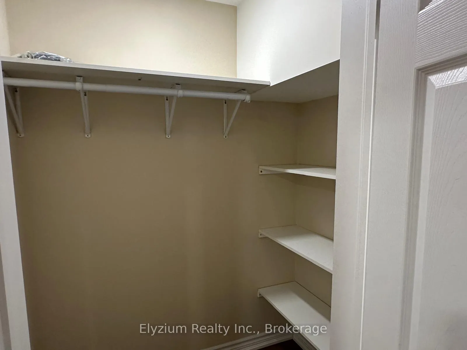 Photo 6 of Unit Lower, 49 Robertson Road, Hamilton, Ancaster — HOMEH