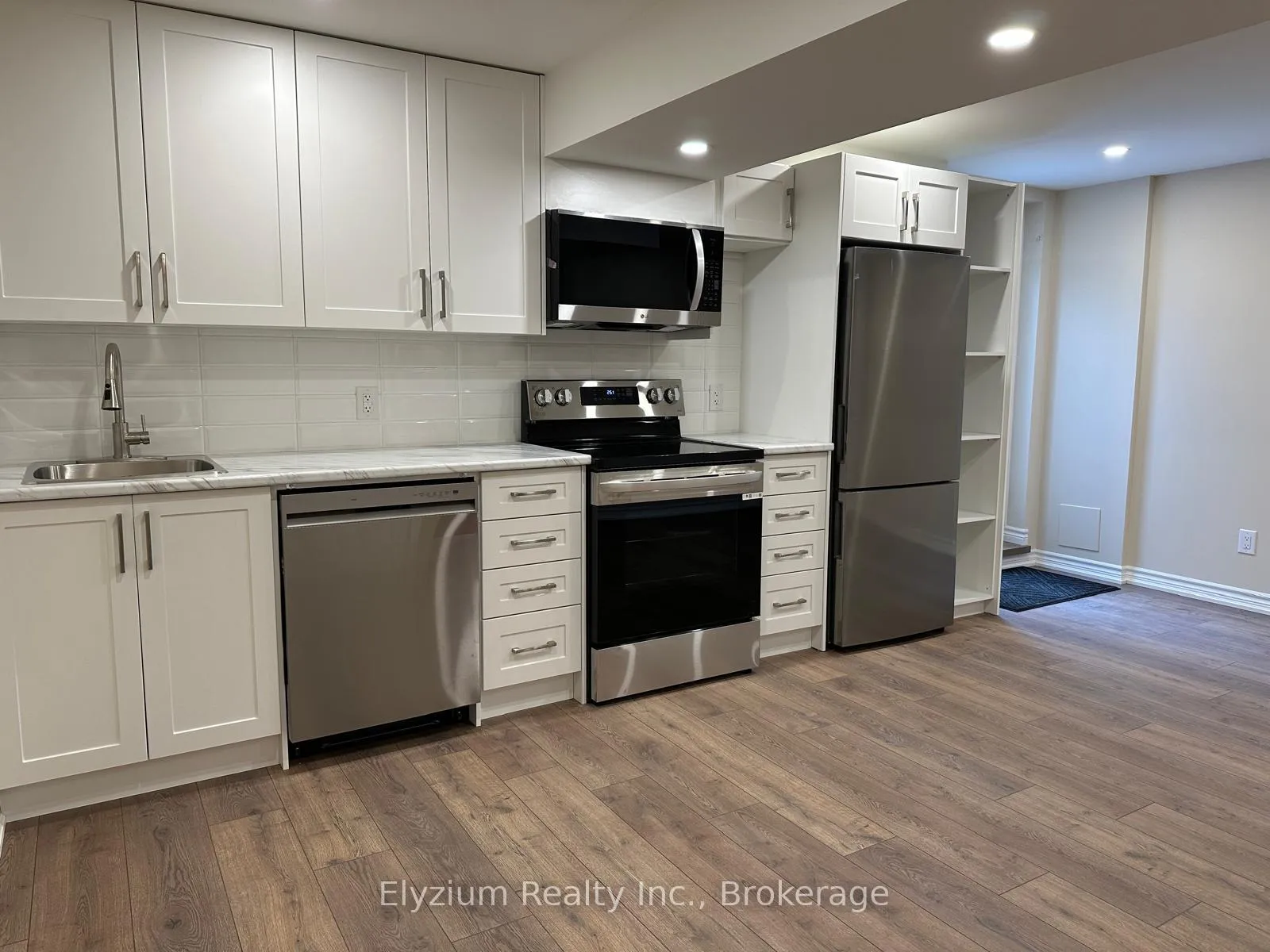 Photo 9 of Unit Lower, 49 Robertson Road, Hamilton, Ancaster — HOMEH