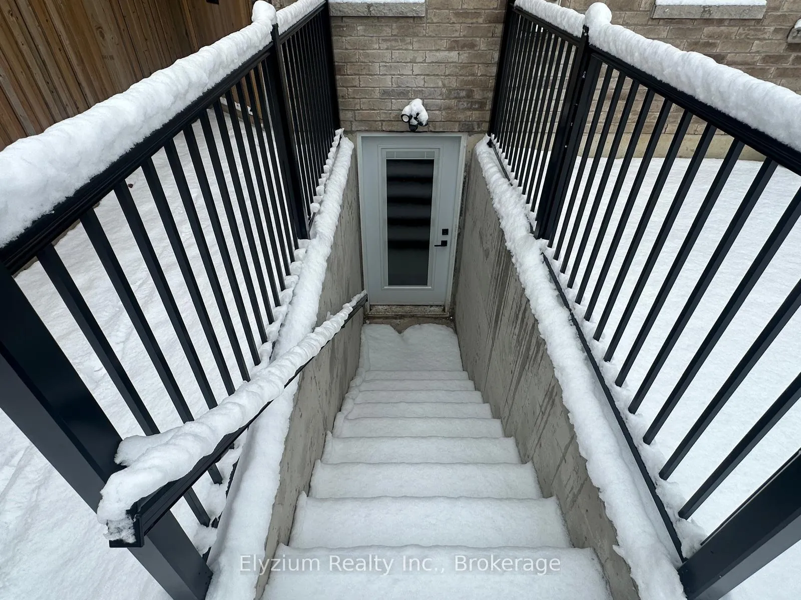 Photo 21 of Unit Lower, 49 Robertson Road, Hamilton, Ancaster — HOMEH
