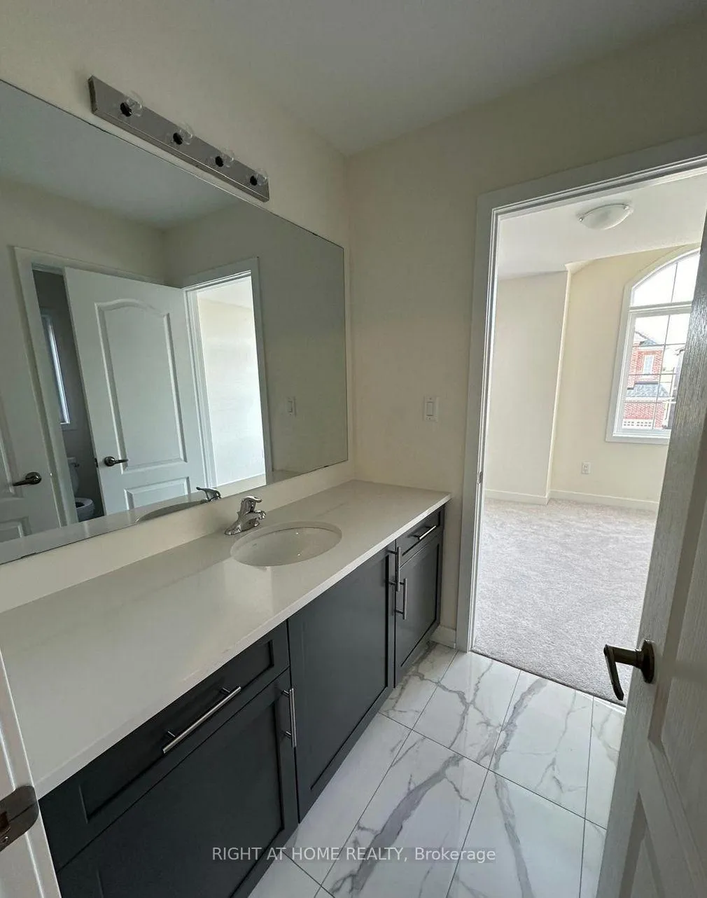 Photo 14 of 916 Rexton Drive, Oshawa, Kedron — HOMEH