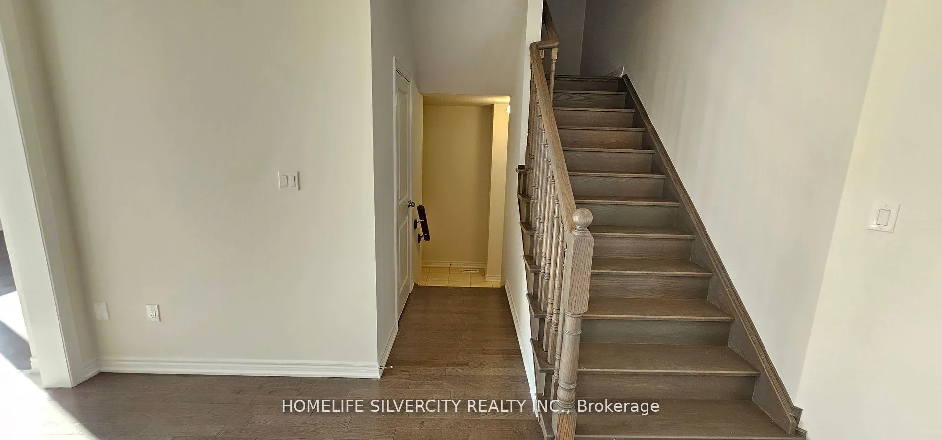 Photo 5 of 463 Black Cherry Crescent, Shelburne — HOMEH