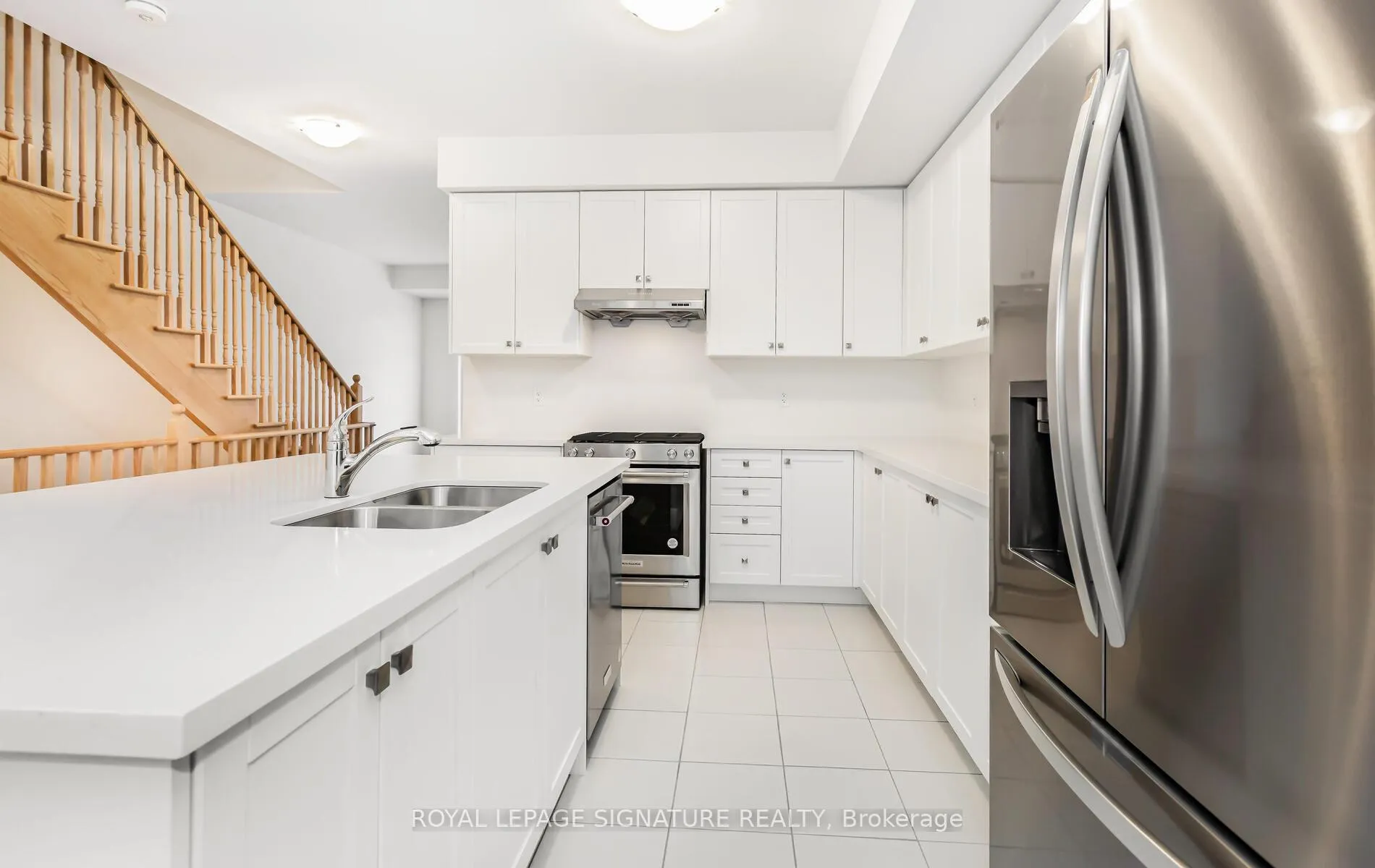 Photo 13 of 11 Petch Avenue, Caledon, Rural Caledon — HOMEH