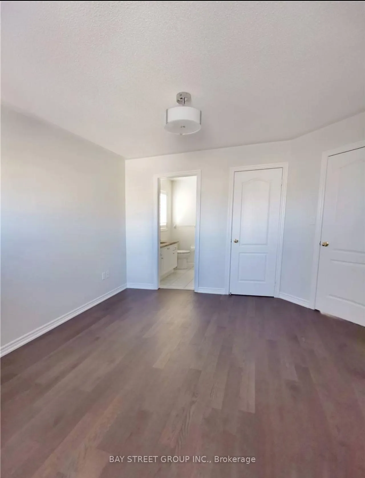 Photo 11 of 38 Shell Court, Richmond Hill, Bayview Hill — HOMEH