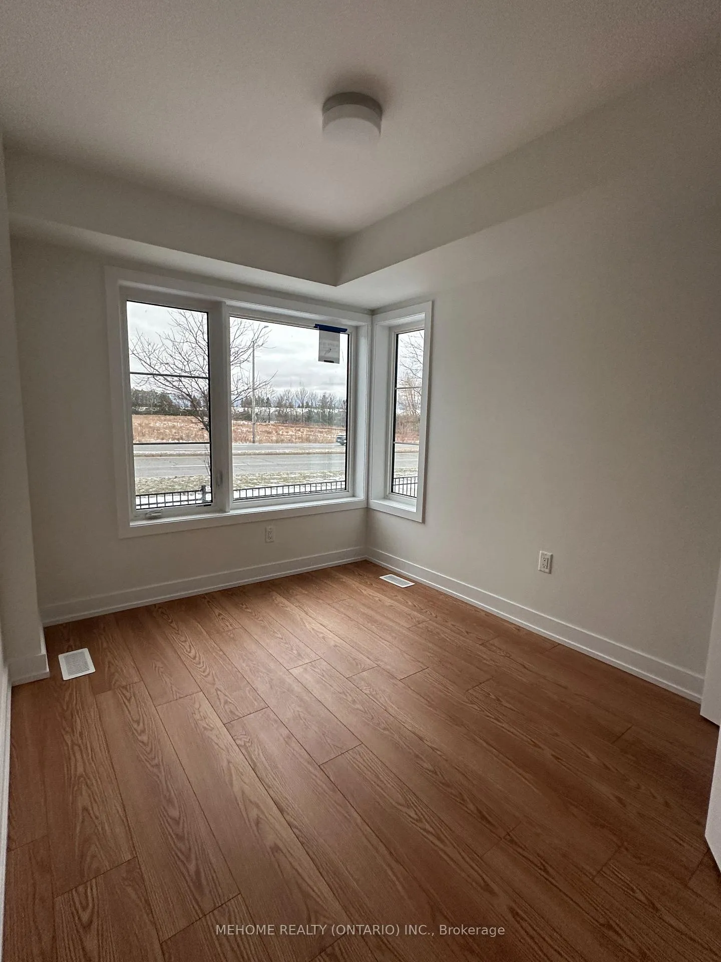 Photo 5 of 1806 Donald Cousens Parkway, Markham, Cornell — HOMEH