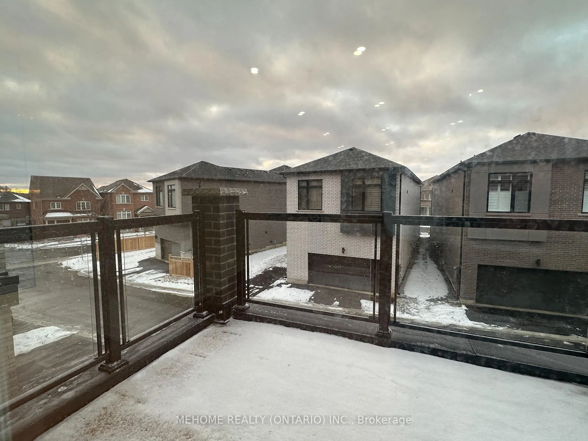 Photo 15 of 1806 Donald Cousens Parkway, Markham, Cornell — HOMEH