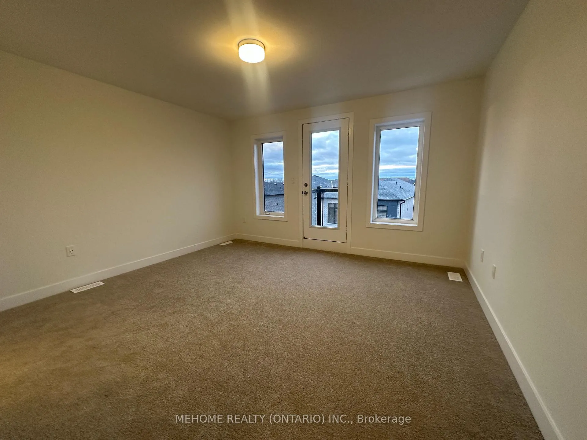 Photo 22 of 1806 Donald Cousens Parkway, Markham, Cornell — HOMEH
