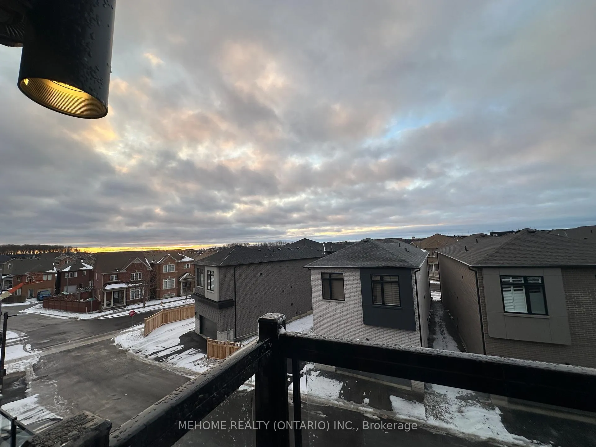 Photo 24 of 1806 Donald Cousens Parkway, Markham, Cornell — HOMEH