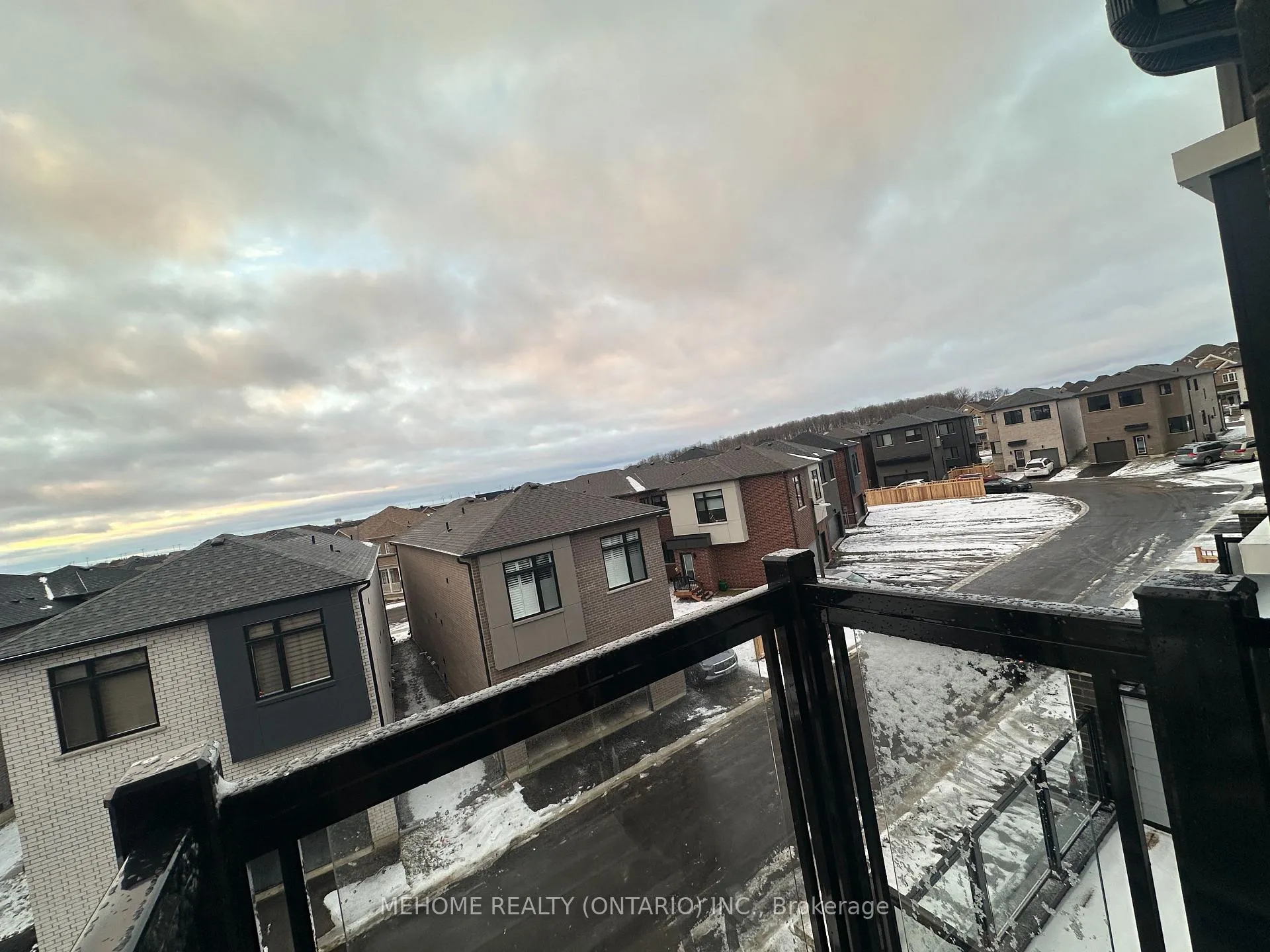 Photo 25 of 1806 Donald Cousens Parkway, Markham, Cornell — HOMEH