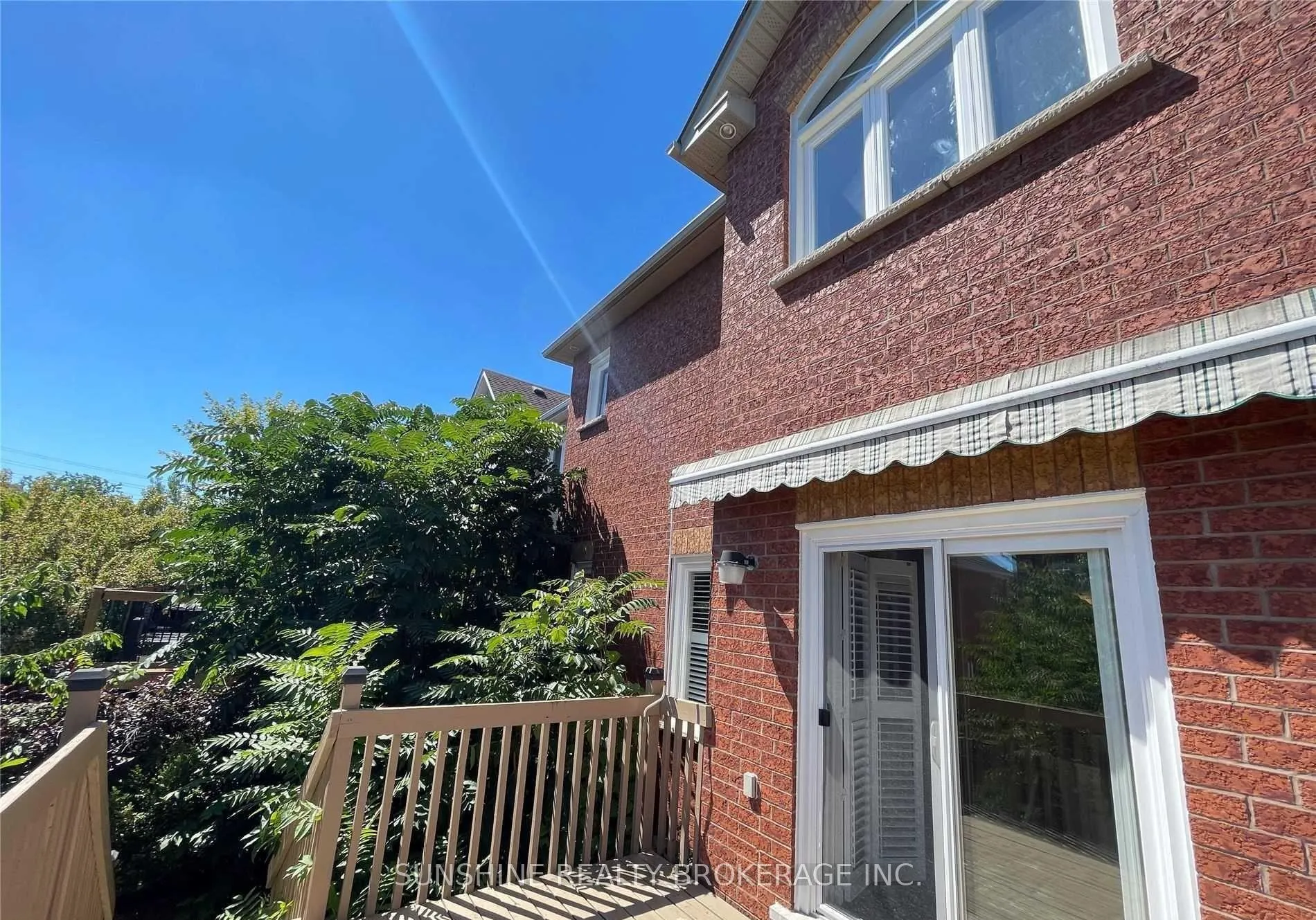 Photo 4 of 115 Elvira Crescent, Markham, Rouge River Estates — HOMEH