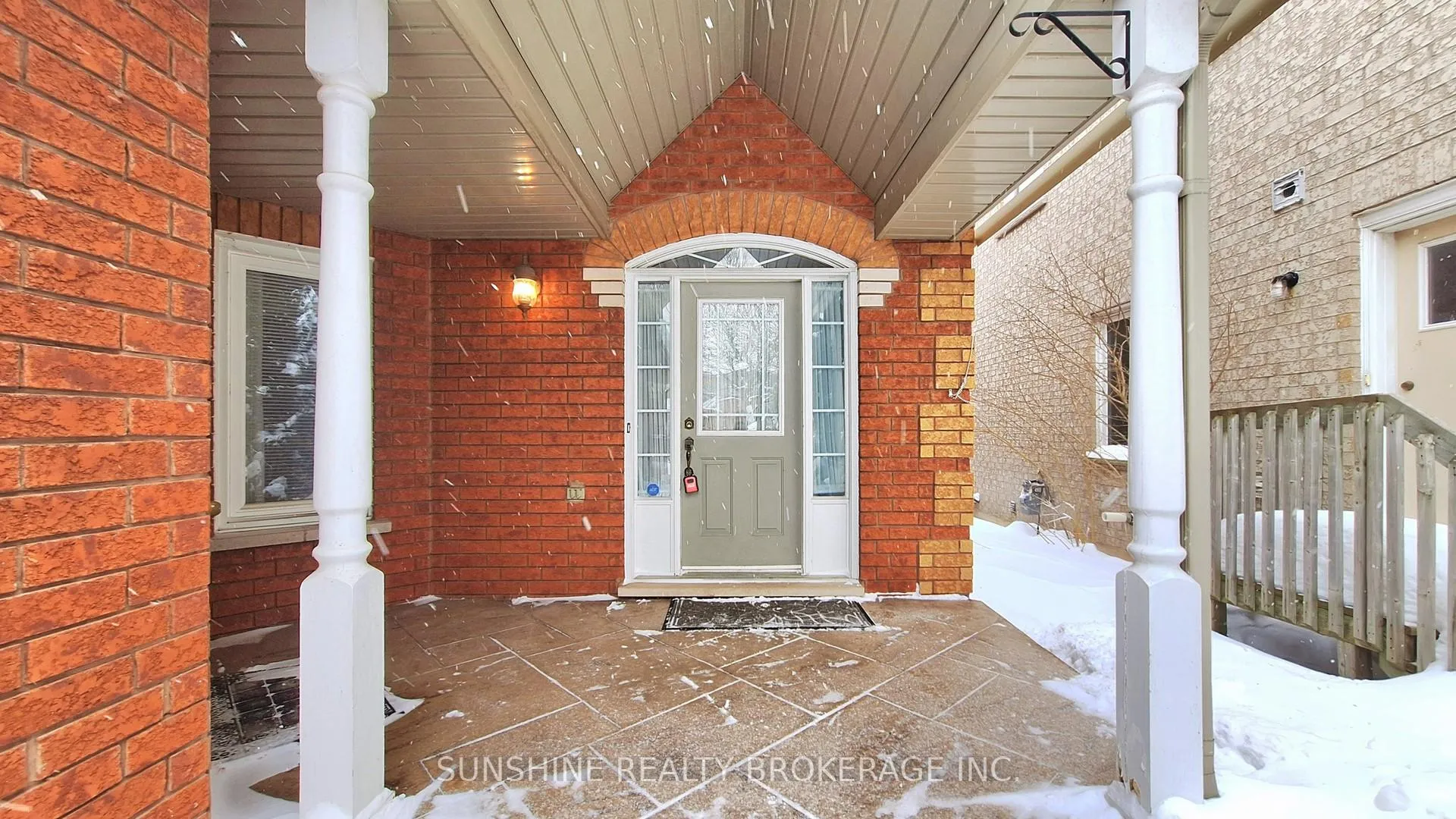 Photo 6 of 115 Elvira Crescent, Markham, Rouge River Estates — HOMEH