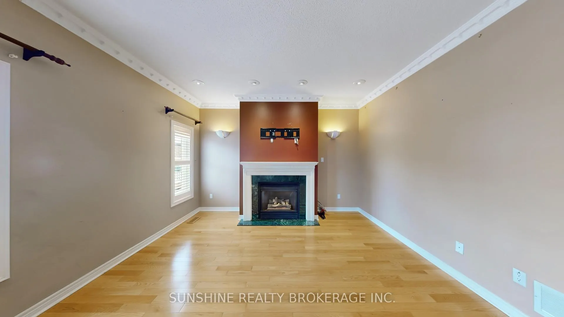 Photo 12 of 115 Elvira Crescent, Markham, Rouge River Estates — HOMEH