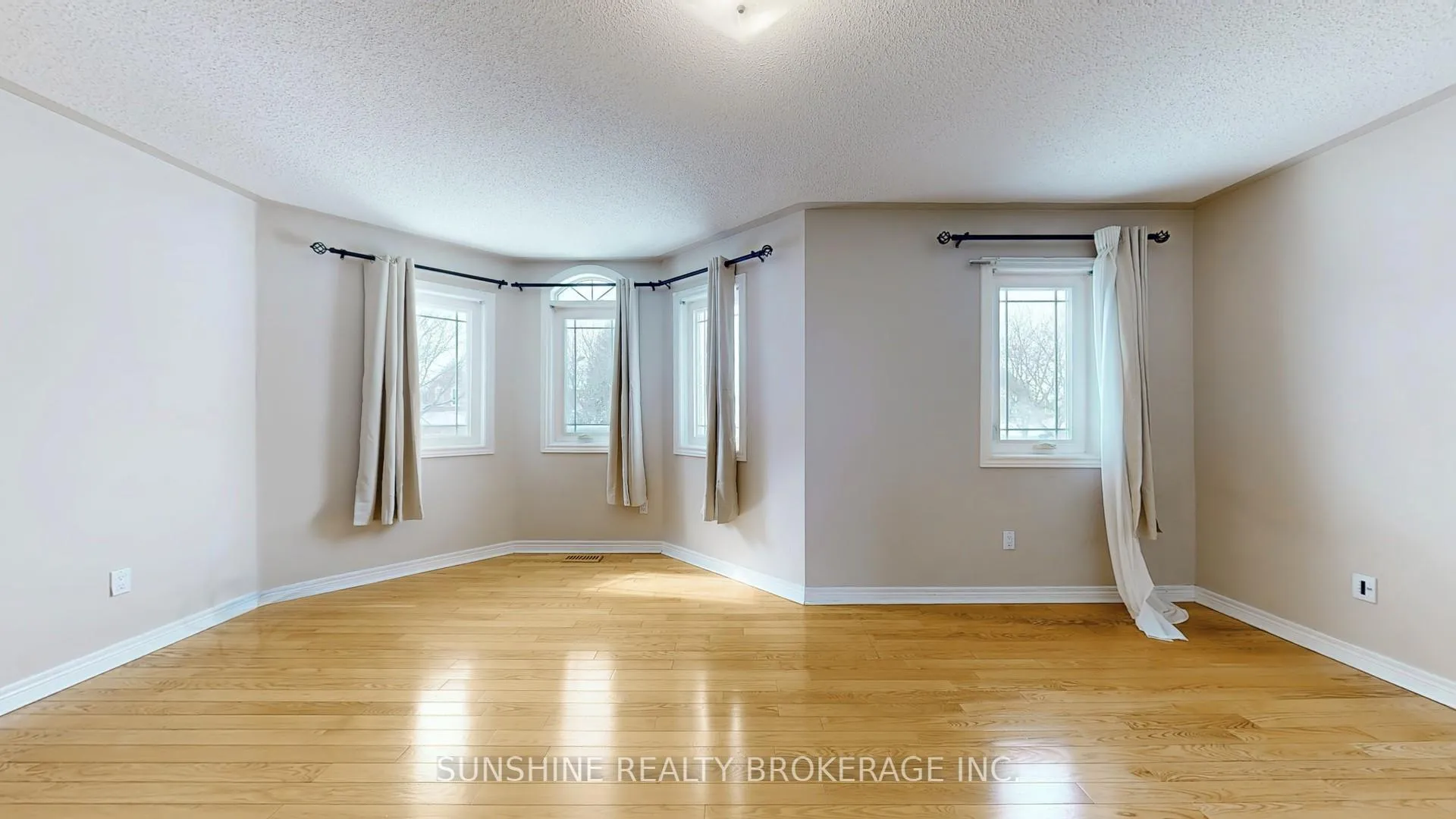 Photo 28 of 115 Elvira Crescent, Markham, Rouge River Estates — HOMEH