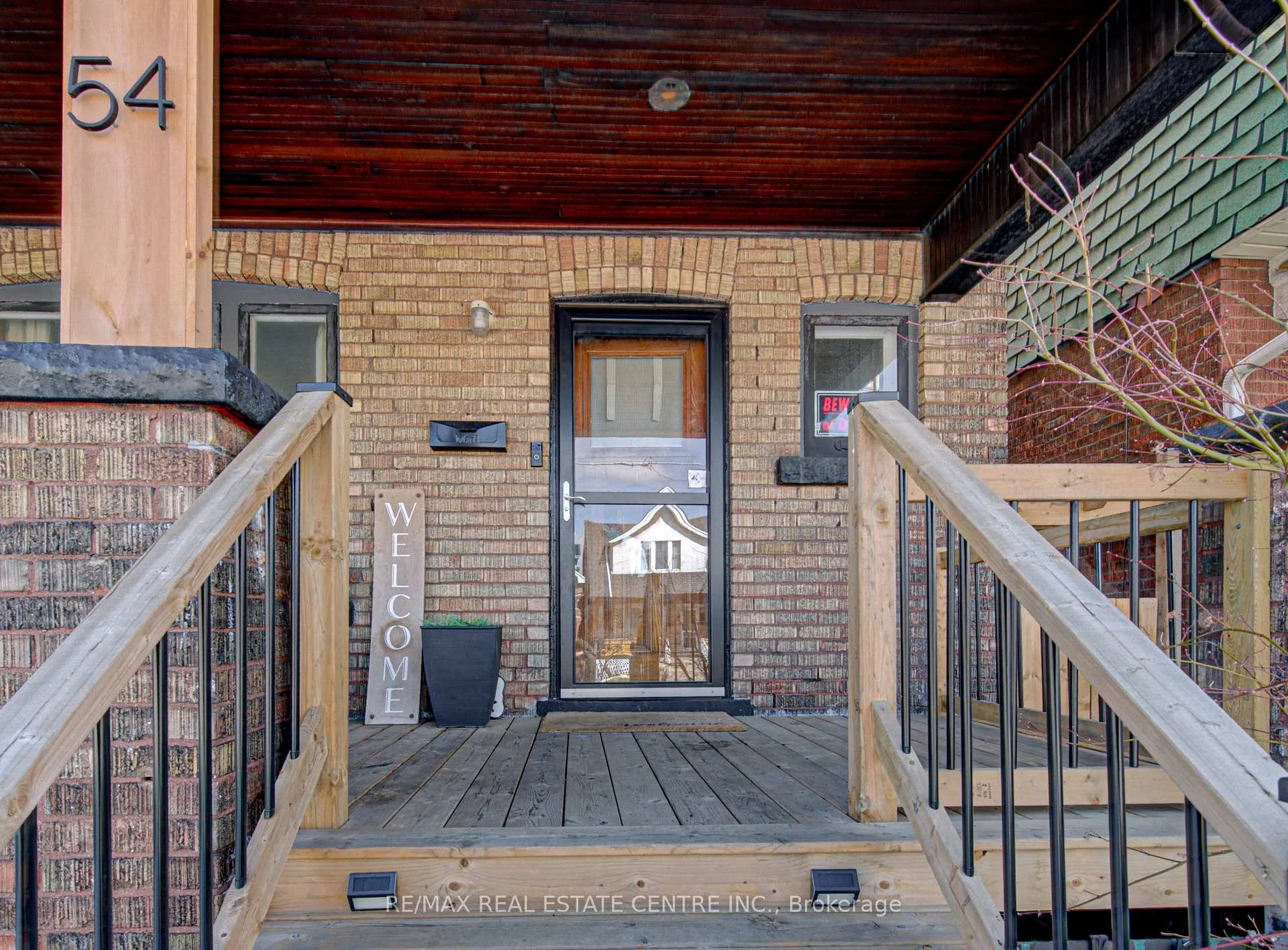 Photo 4 of 54 Belmont Avenue, Hamilton, Crown Point — HOMEH