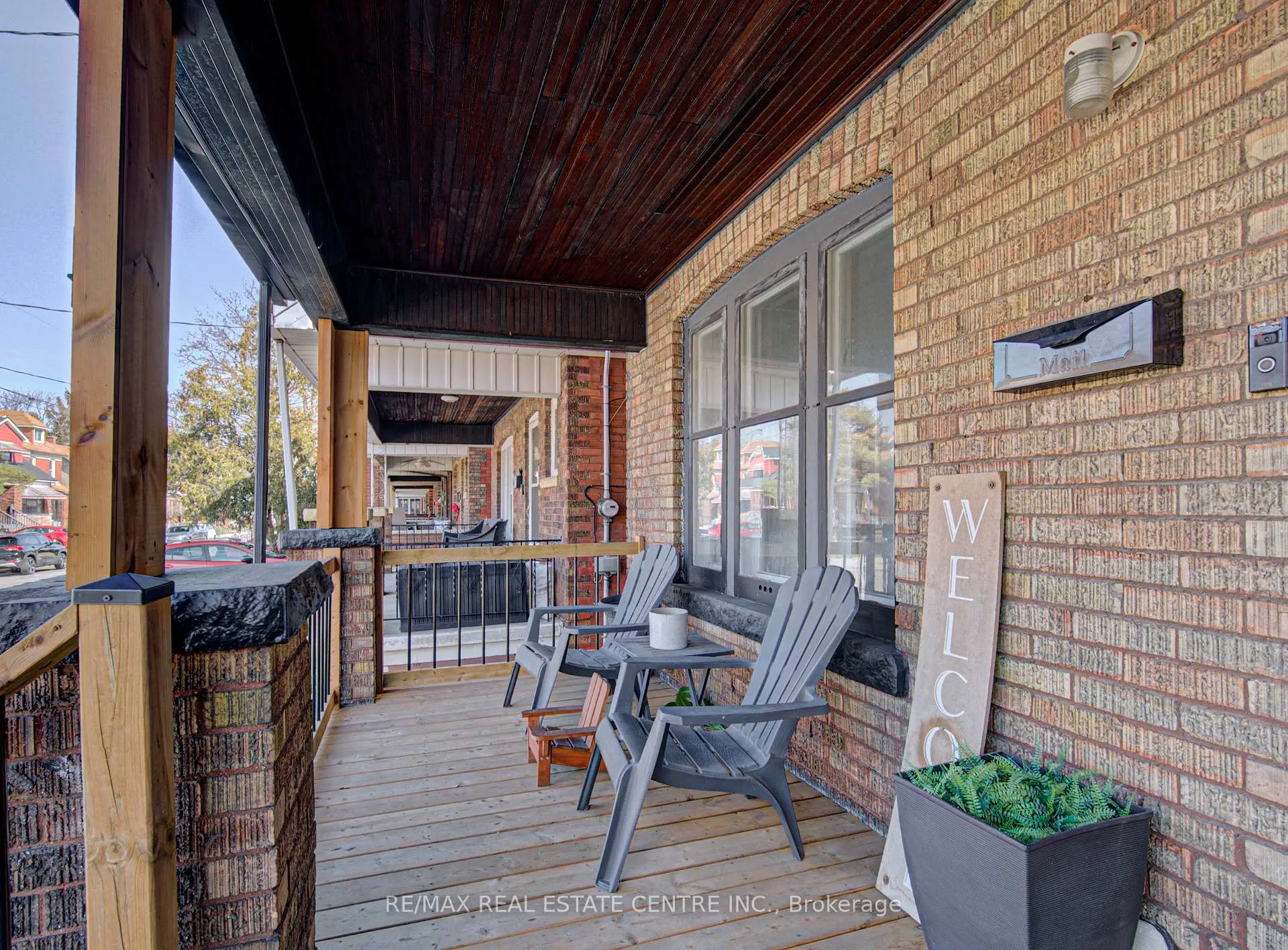 Photo 5 of 54 Belmont Avenue, Hamilton, Crown Point — HOMEH