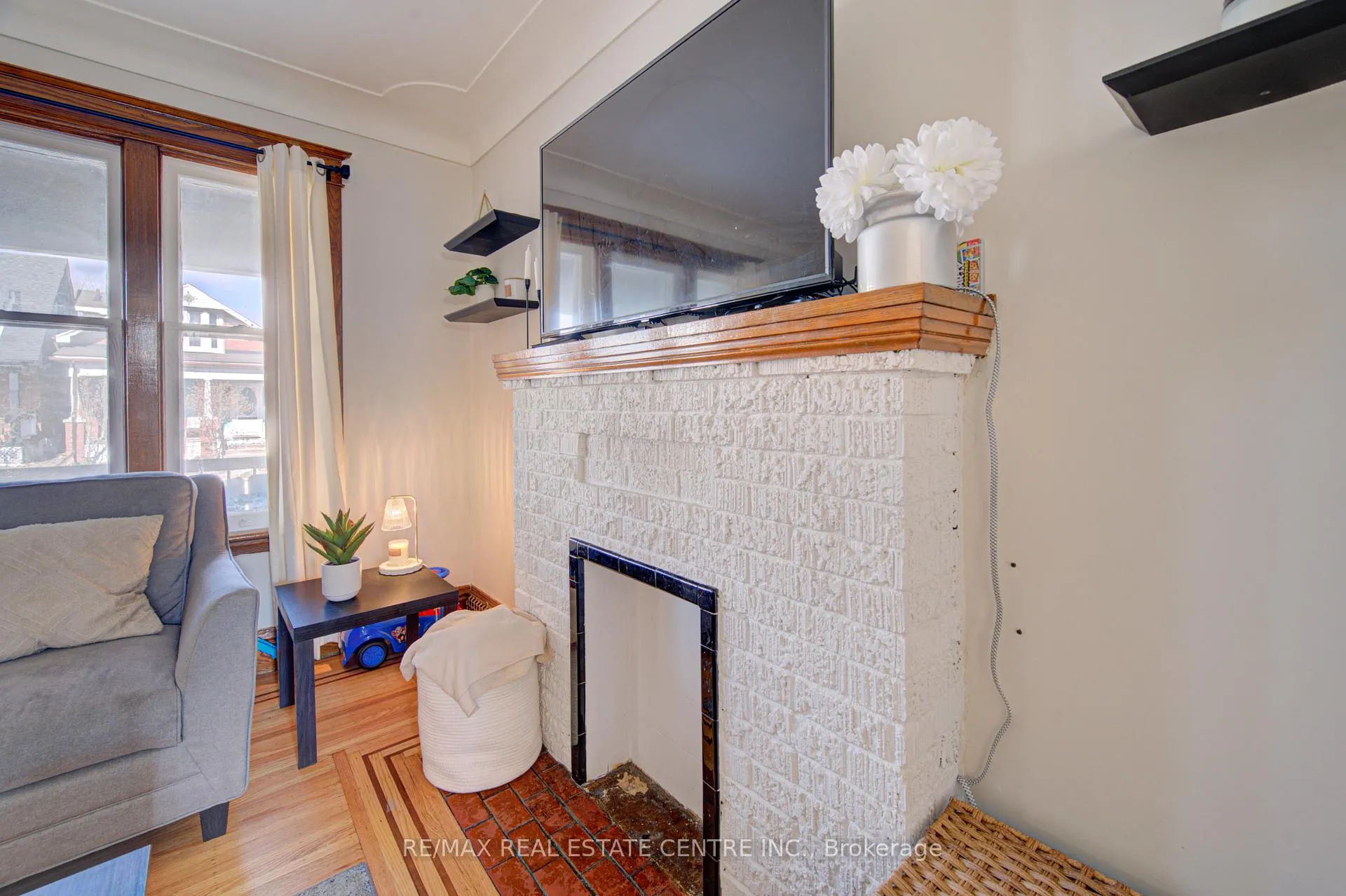 Photo 21 of 54 Belmont Avenue, Hamilton, Crown Point — HOMEH