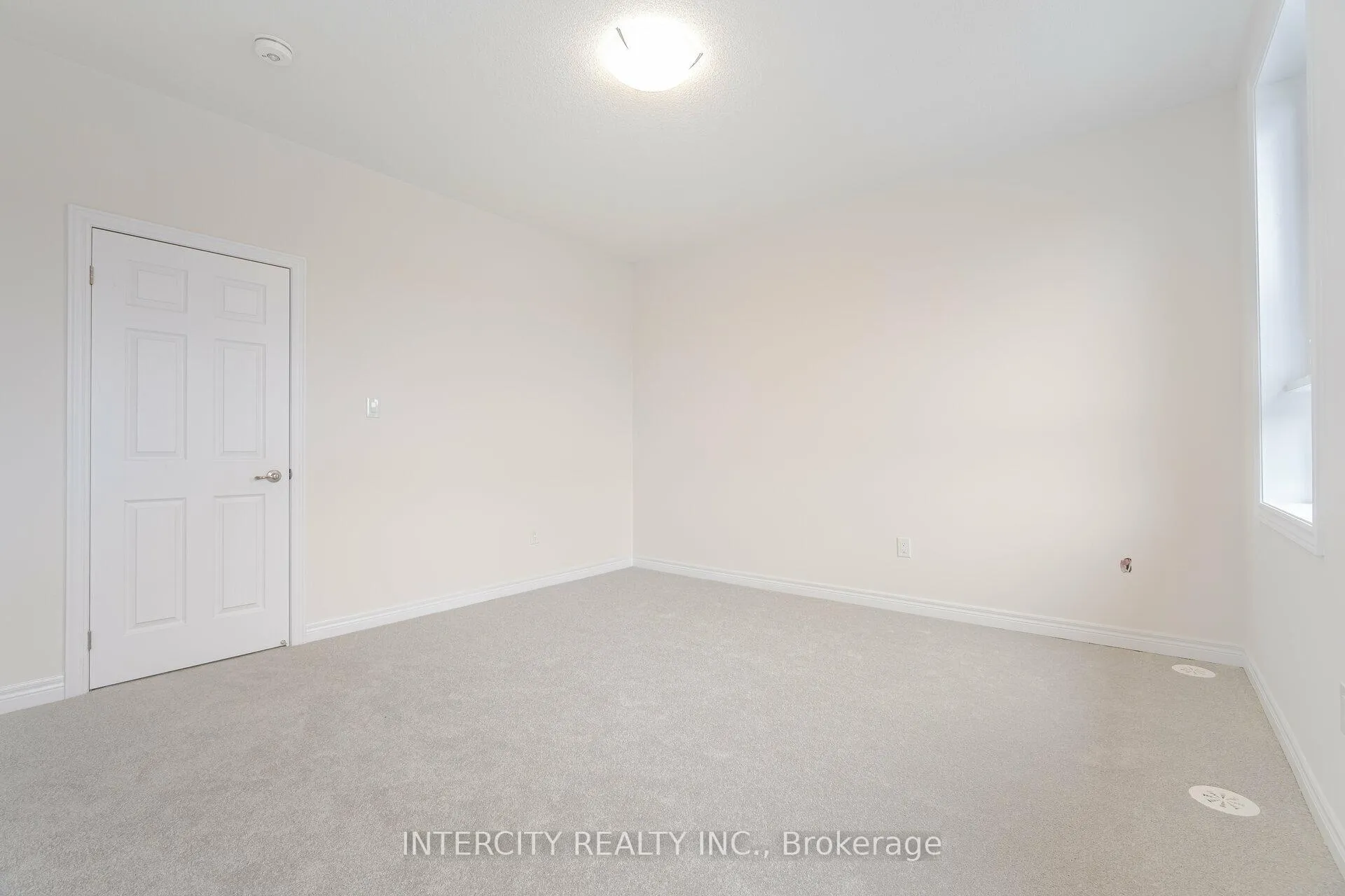 Photo 28 of 19 Mumbai Drive, Markham, Middlefield — HOMEH