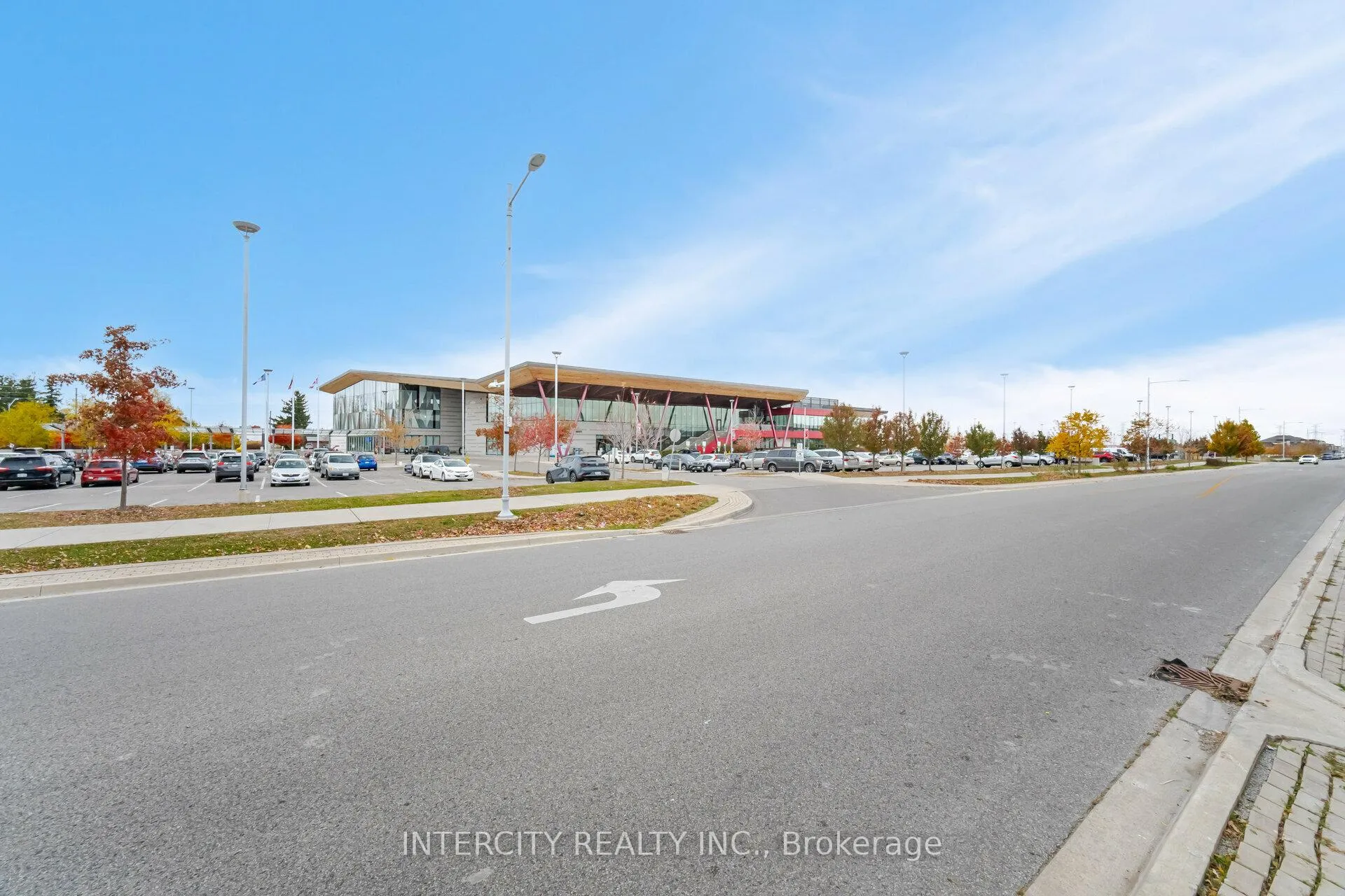 Photo 43 of 19 Mumbai Drive, Markham, Middlefield — HOMEH