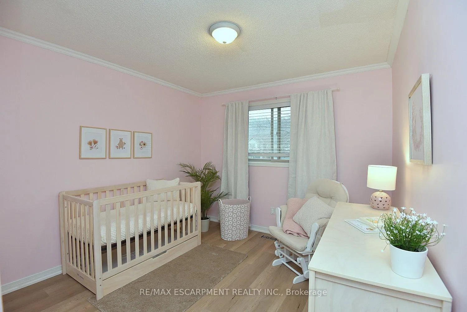 Photo 26 of Unit 35, 18 Cedar Street, Grimsby, Grimsby West — HOMEH