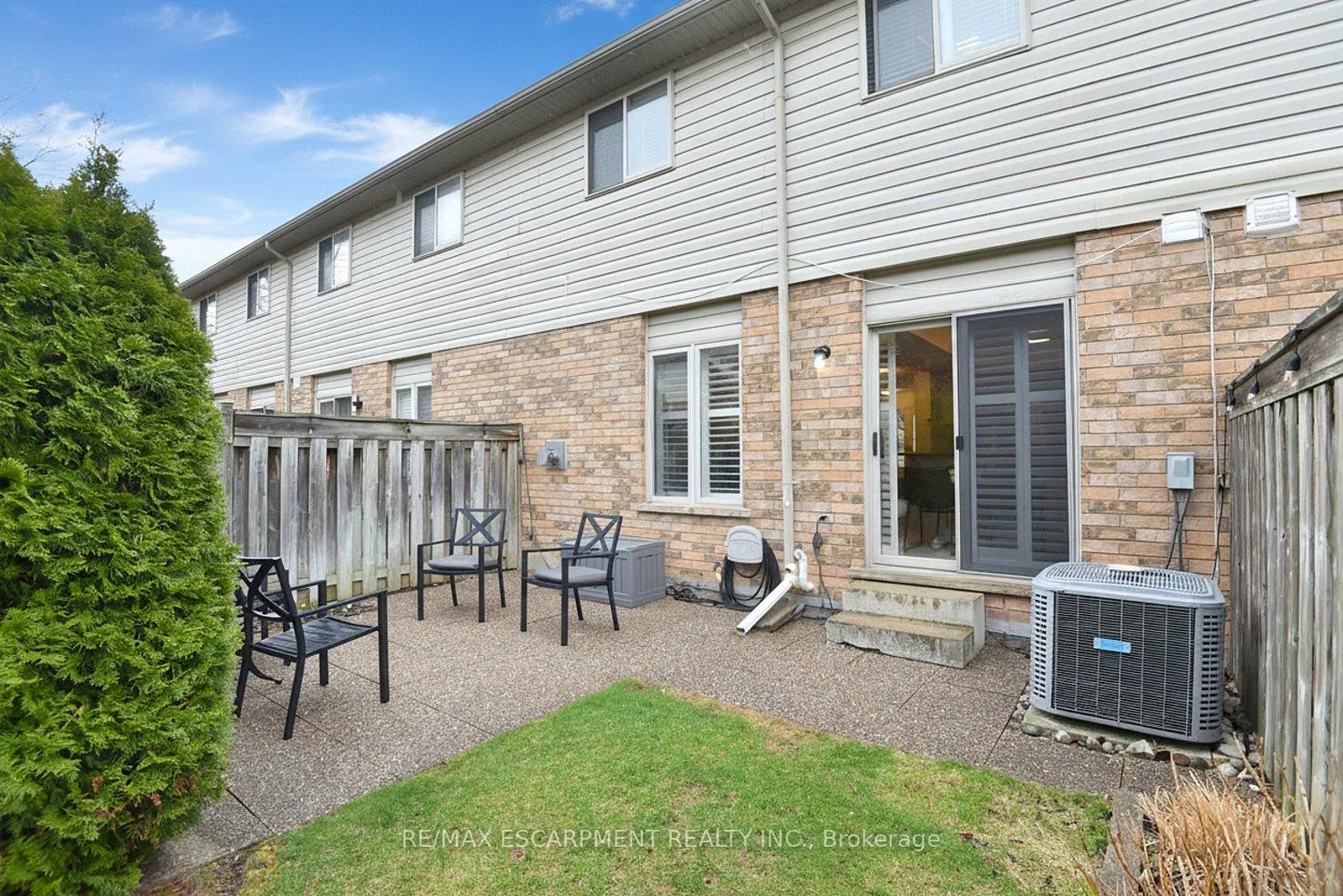 Photo 37 of Unit 35, 18 Cedar Street, Grimsby, Grimsby West — HOMEH