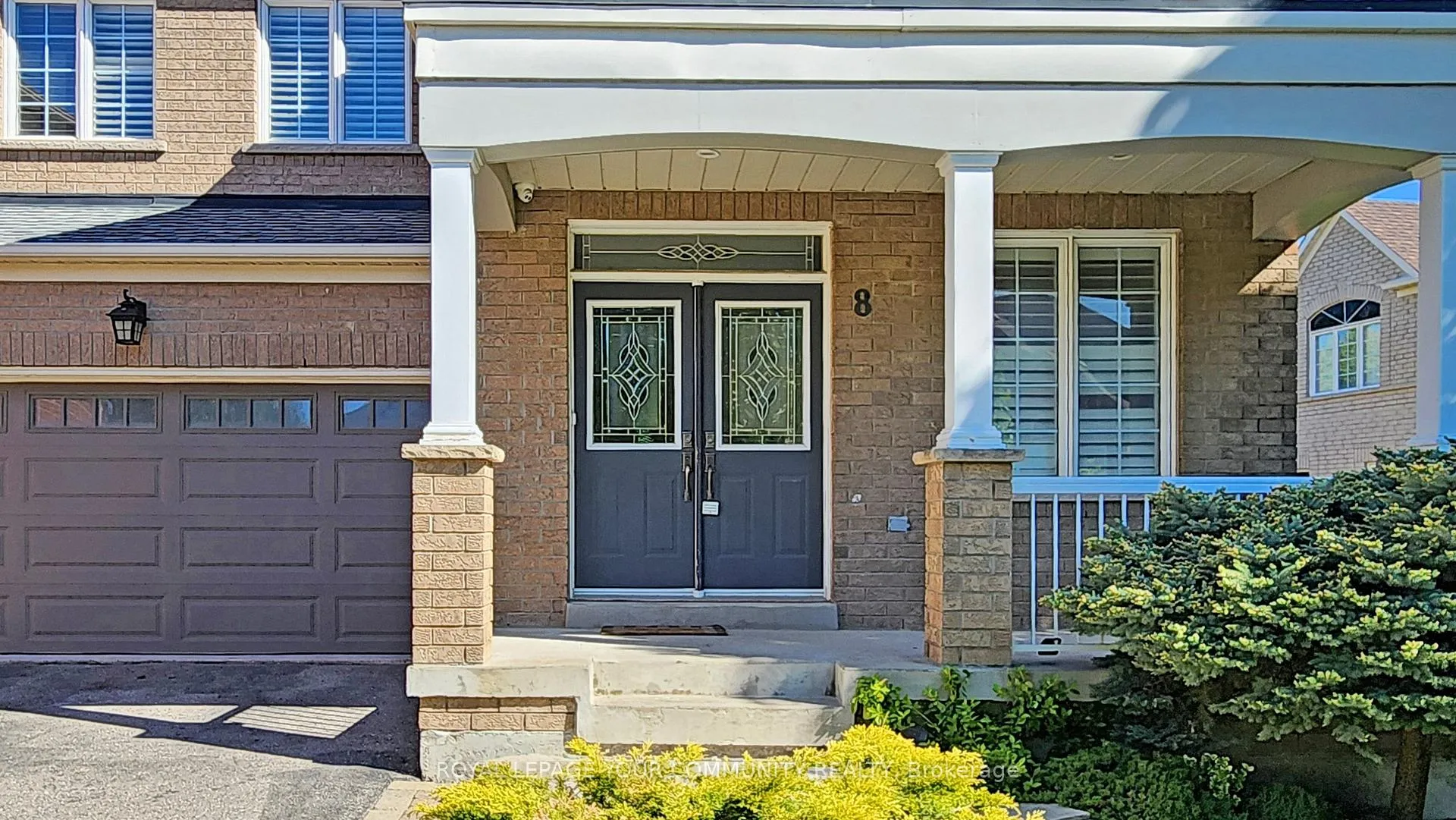 Photo 2 of 8 Candlewood Court, Markham, Greensborough — HOMEH