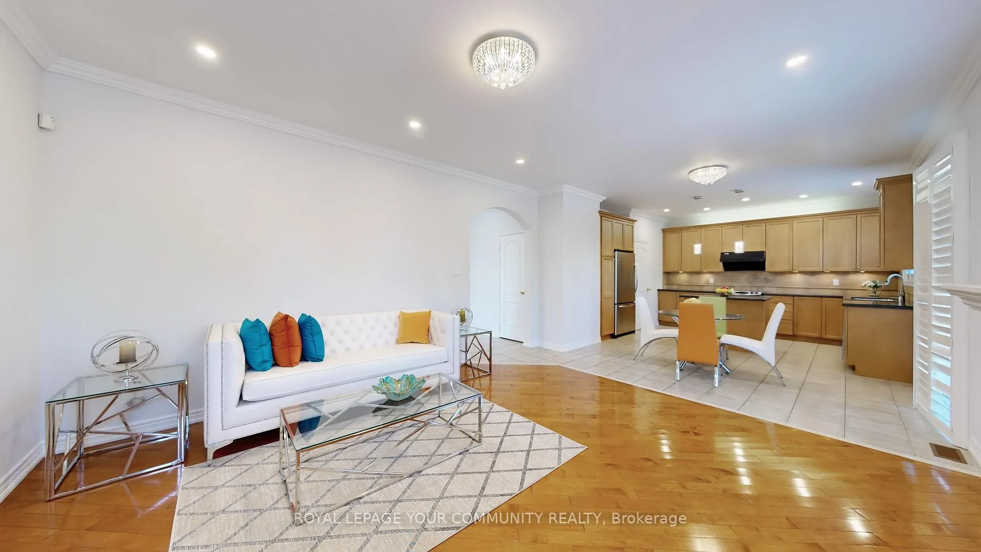 Photo 15 of 8 Candlewood Court, Markham, Greensborough — HOMEH