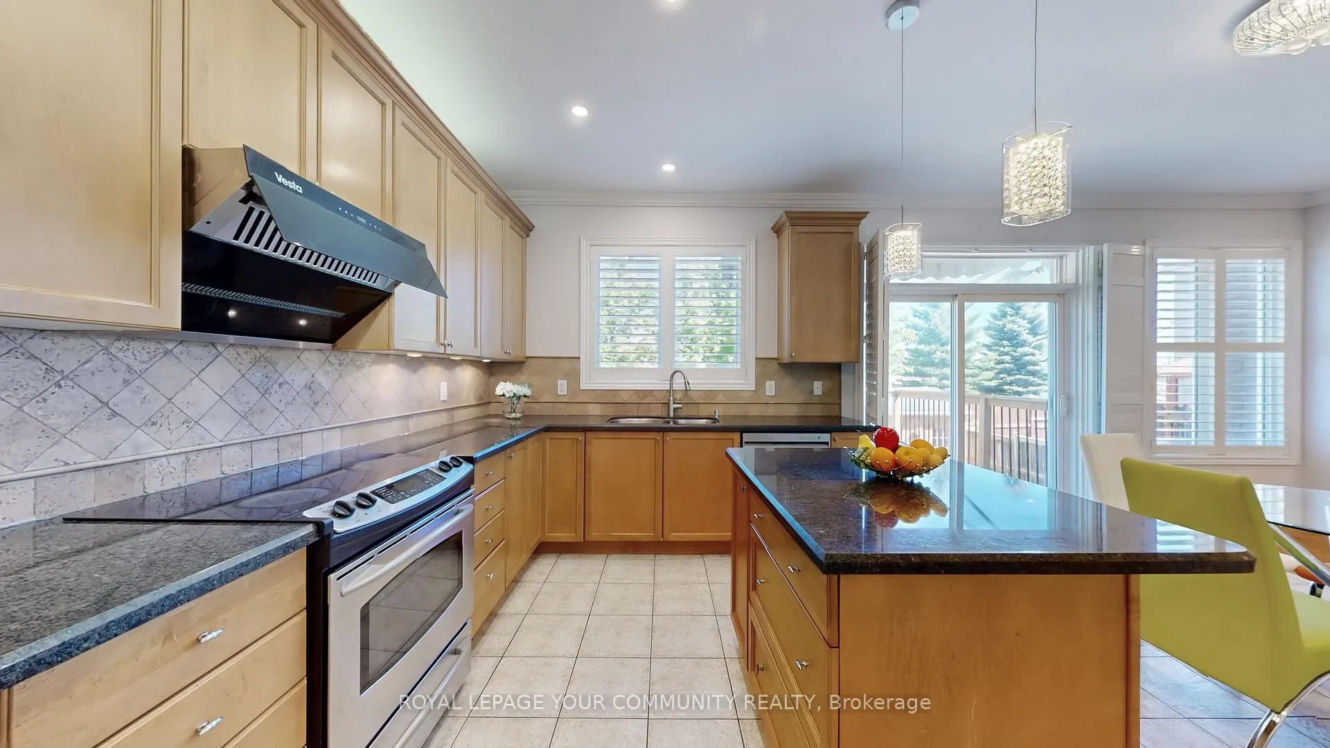 Photo 20 of 8 Candlewood Court, Markham, Greensborough — HOMEH