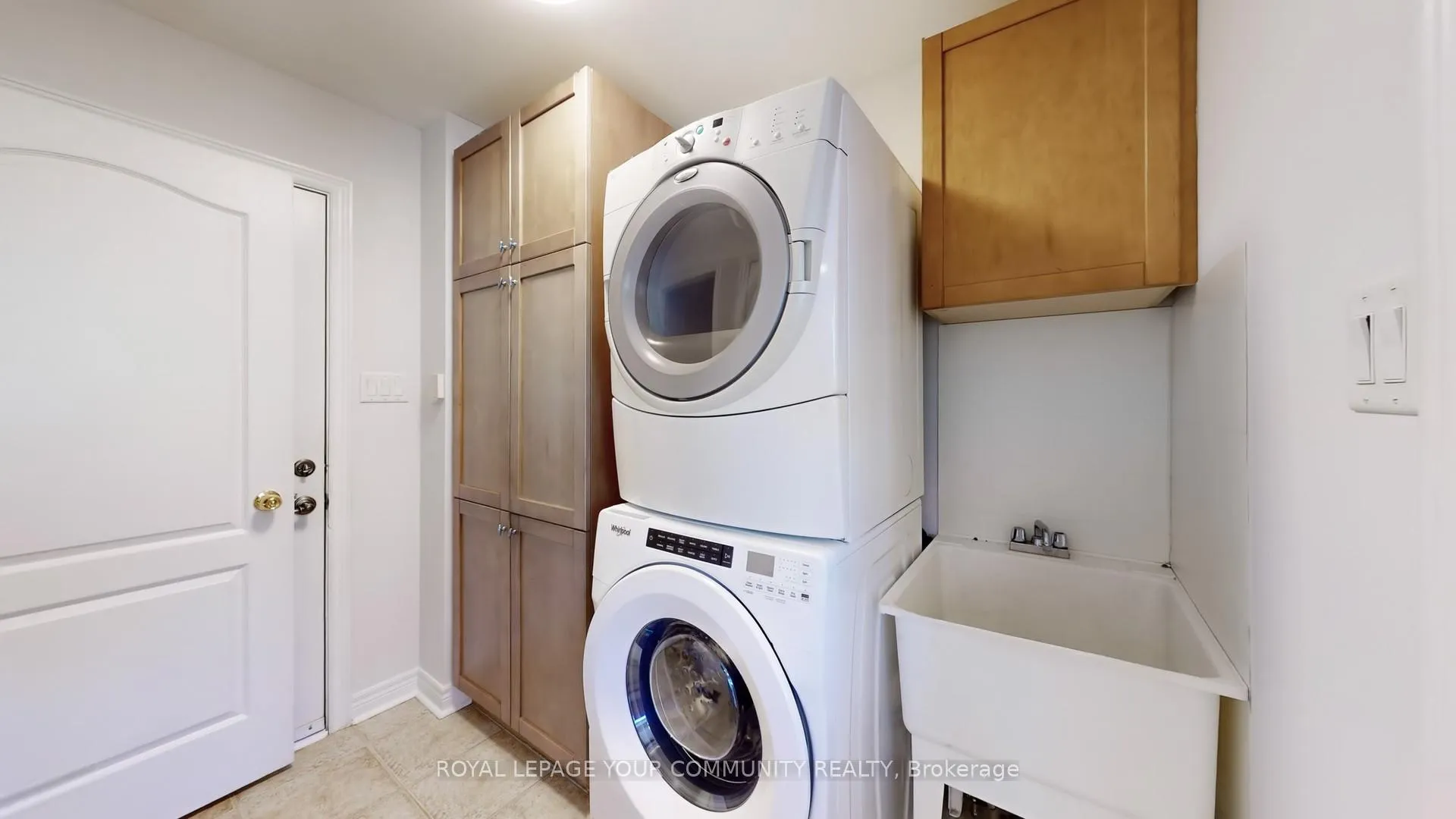 Photo 43 of 8 Candlewood Court, Markham, Greensborough — HOMEH