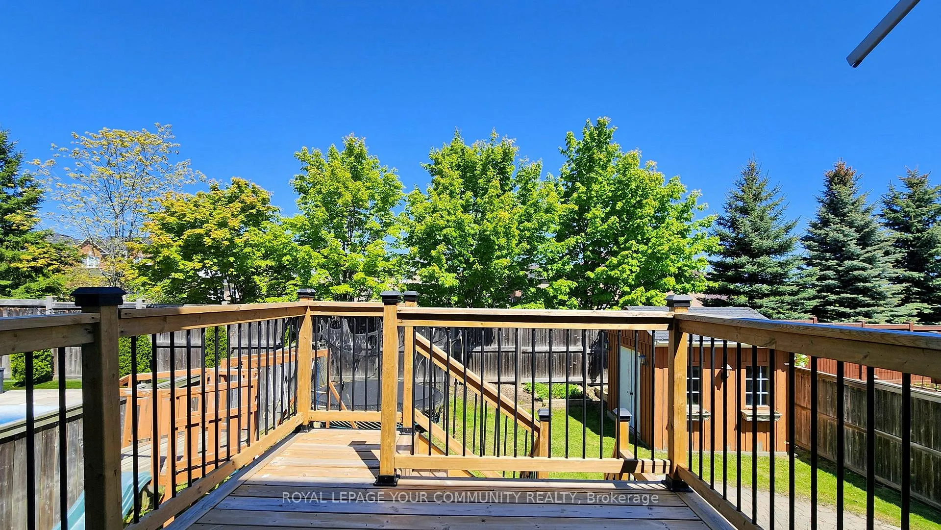 Photo 46 of 8 Candlewood Court, Markham, Greensborough — HOMEH