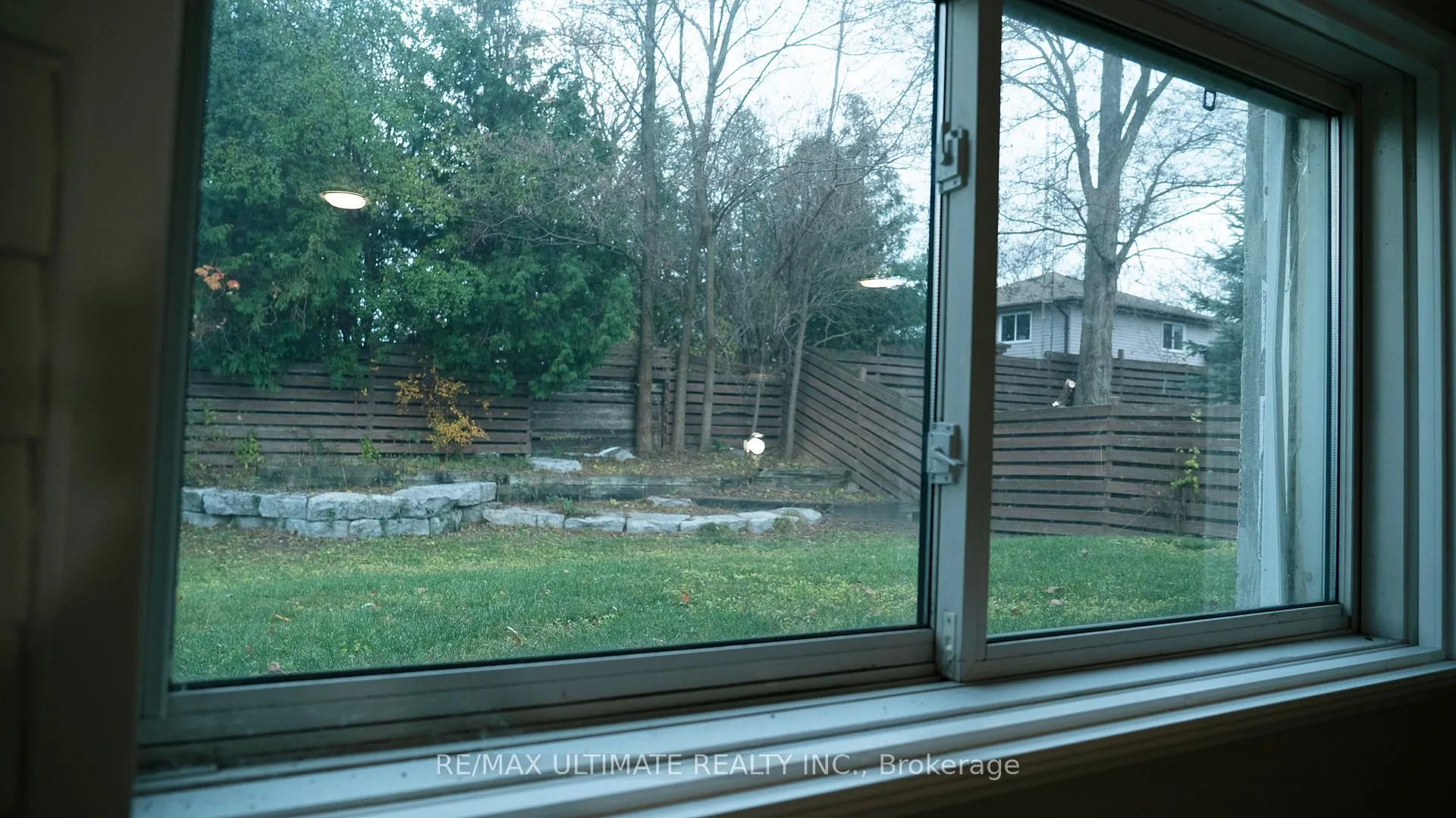 Photo 31 of 962 Central Park Boulevard N, Oshawa, Centennial — HOMEH