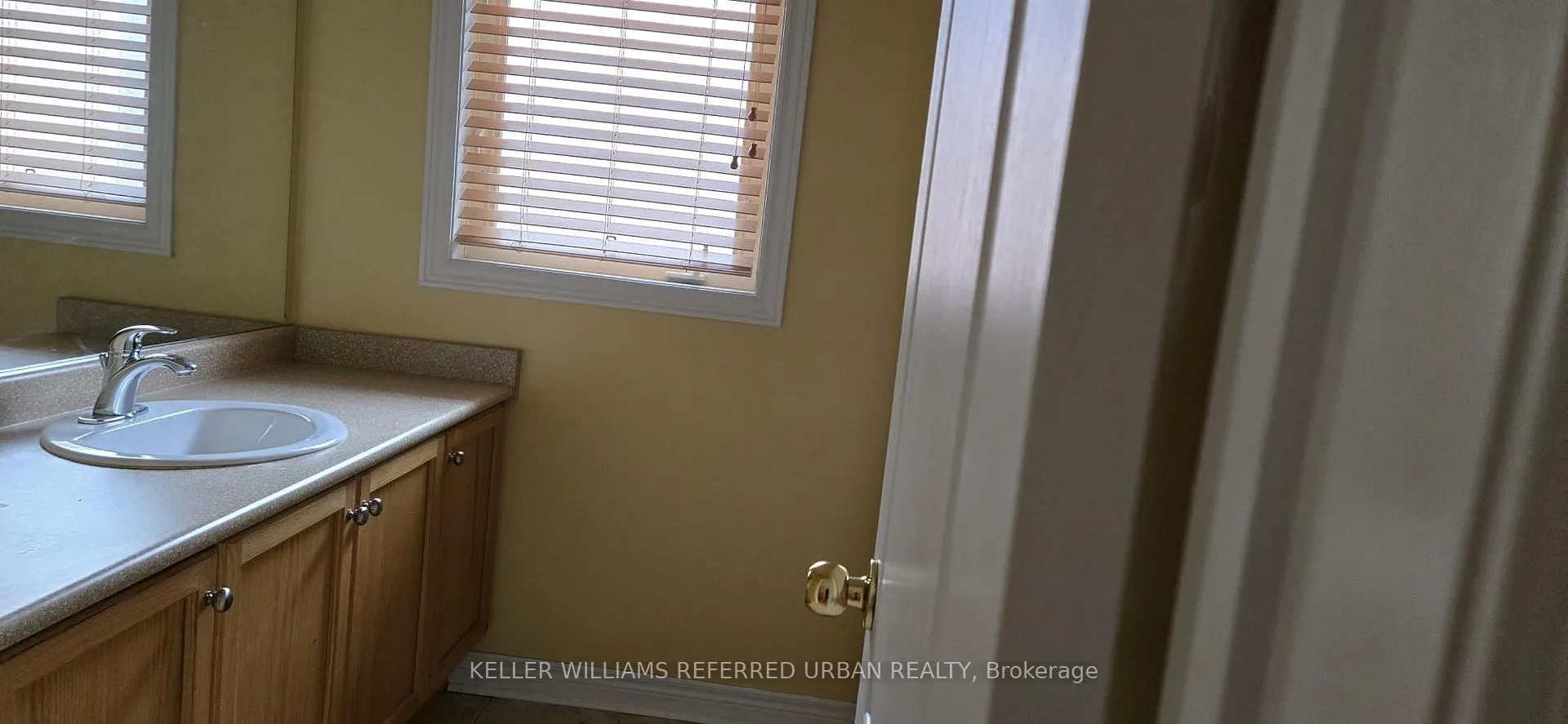 Photo 10 of 6 Winter Creek Crescent, Markham, Victoria Manor-Jennings Gate — HOMEH
