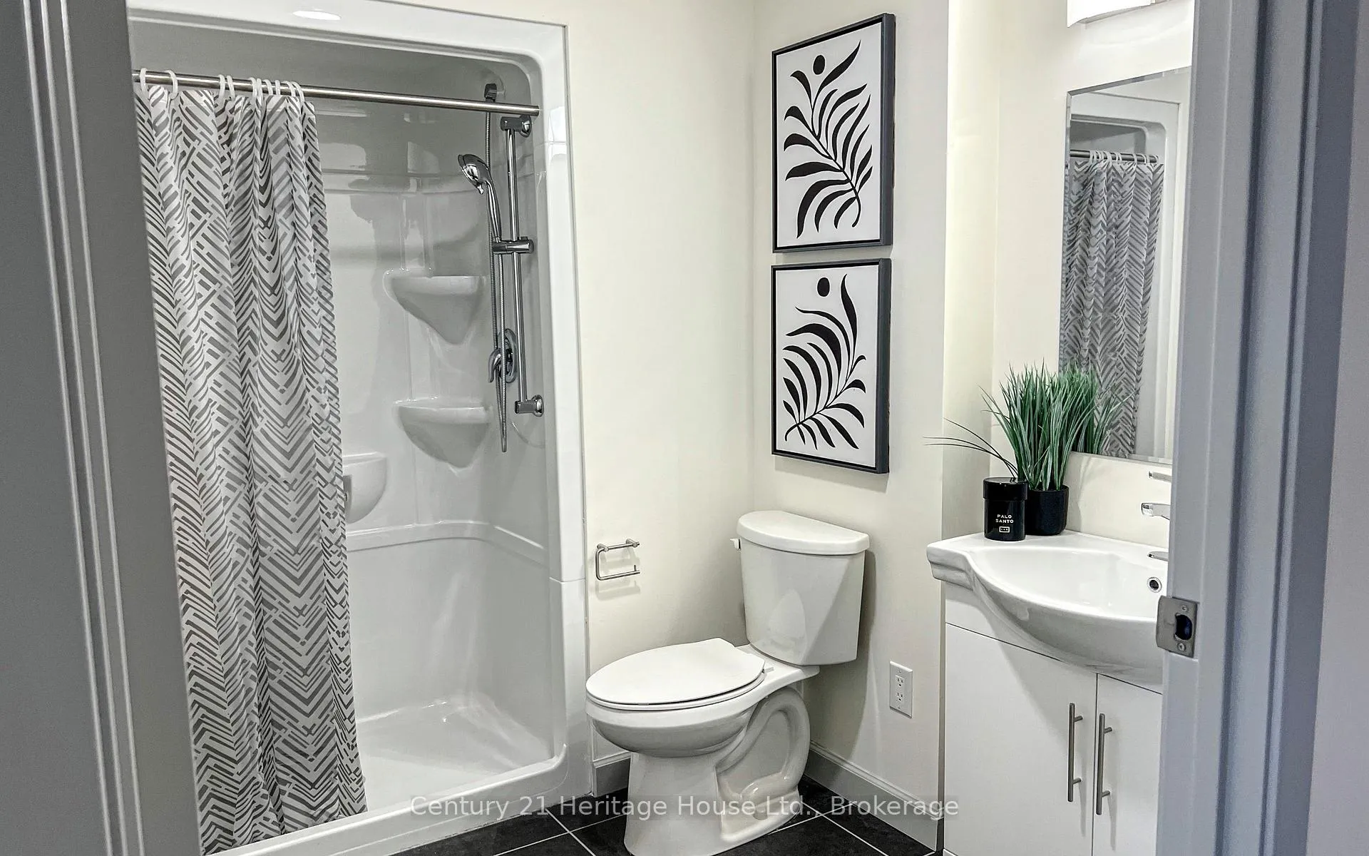 Photo 12 of Unit 2608, 203 Albert Street, Waterloo, Beechwood/University — HOMEH